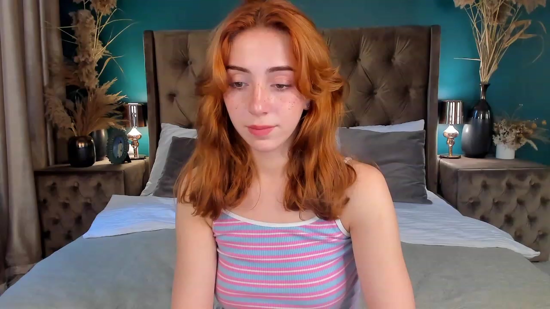 Gallery image thumbnail from ElsaYoung's myfreecams stream on, 06/24/2023, 06:09 image 1 of 20