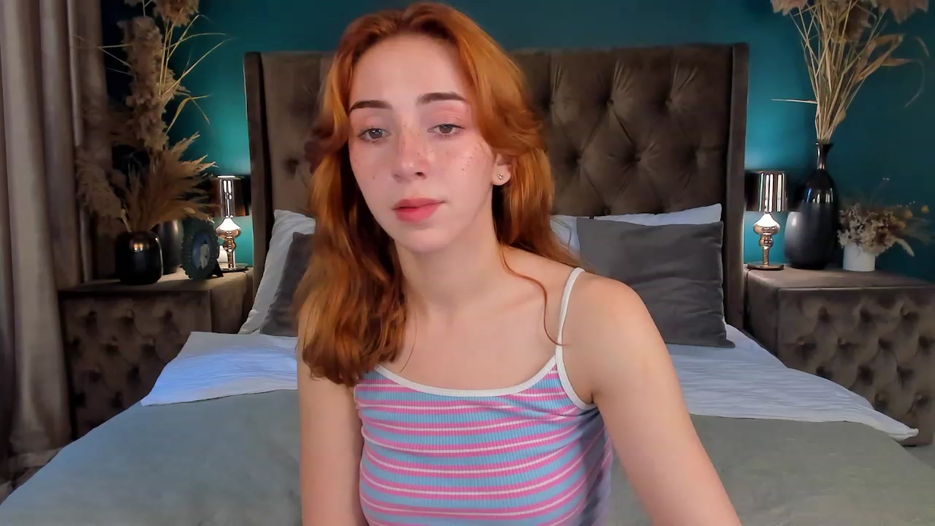 Gallery image thumbnail from ElsaYoung's myfreecams stream on, 06/24/2023, 06:09 image 3 of 20