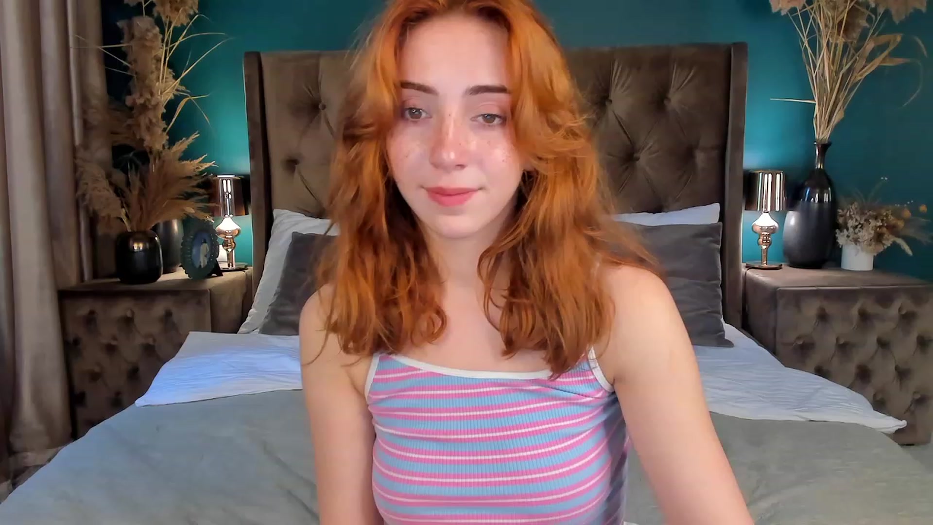 Gallery image thumbnail from ElsaYoung's myfreecams stream on, 06/24/2023, 06:09 image 18 of 20