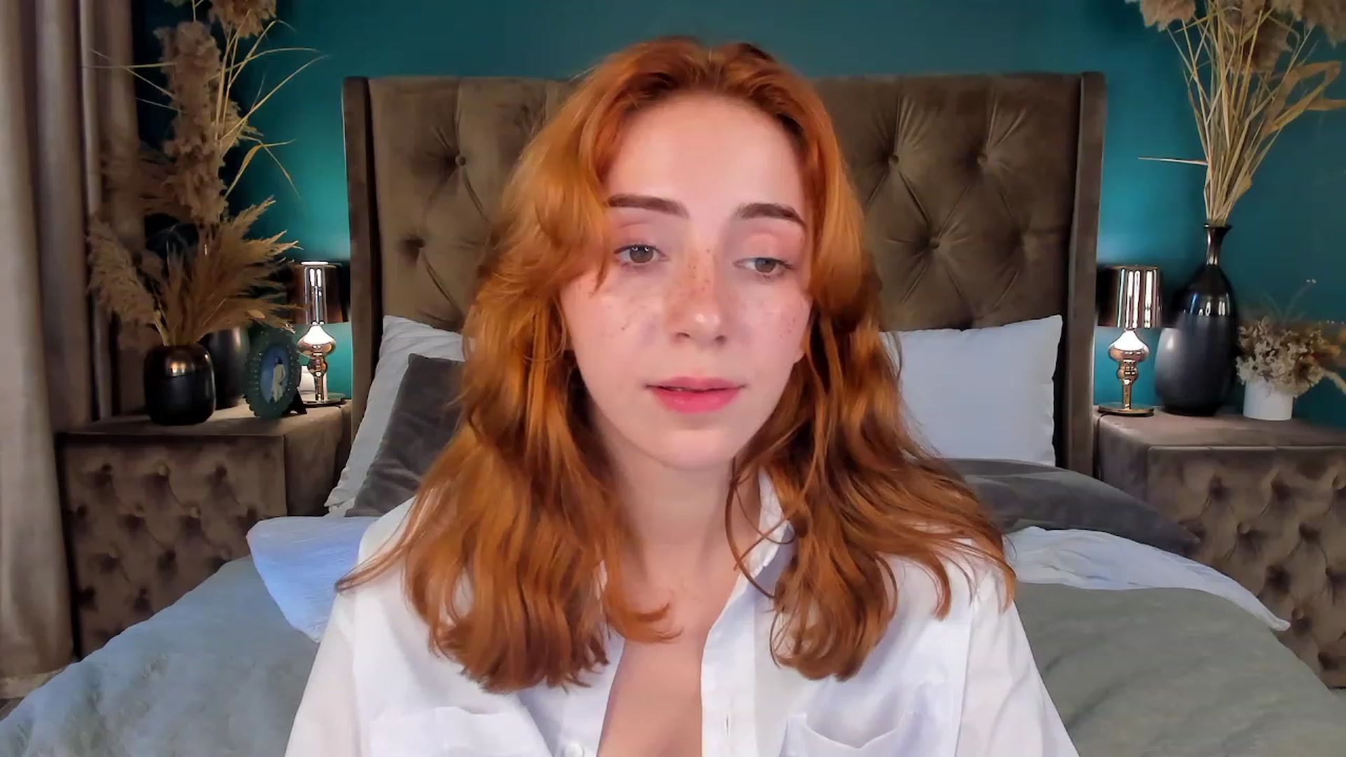 Gallery image thumbnail from ElsaYoung's myfreecams stream on, 06/24/2023, 09:28 image 18 of 20