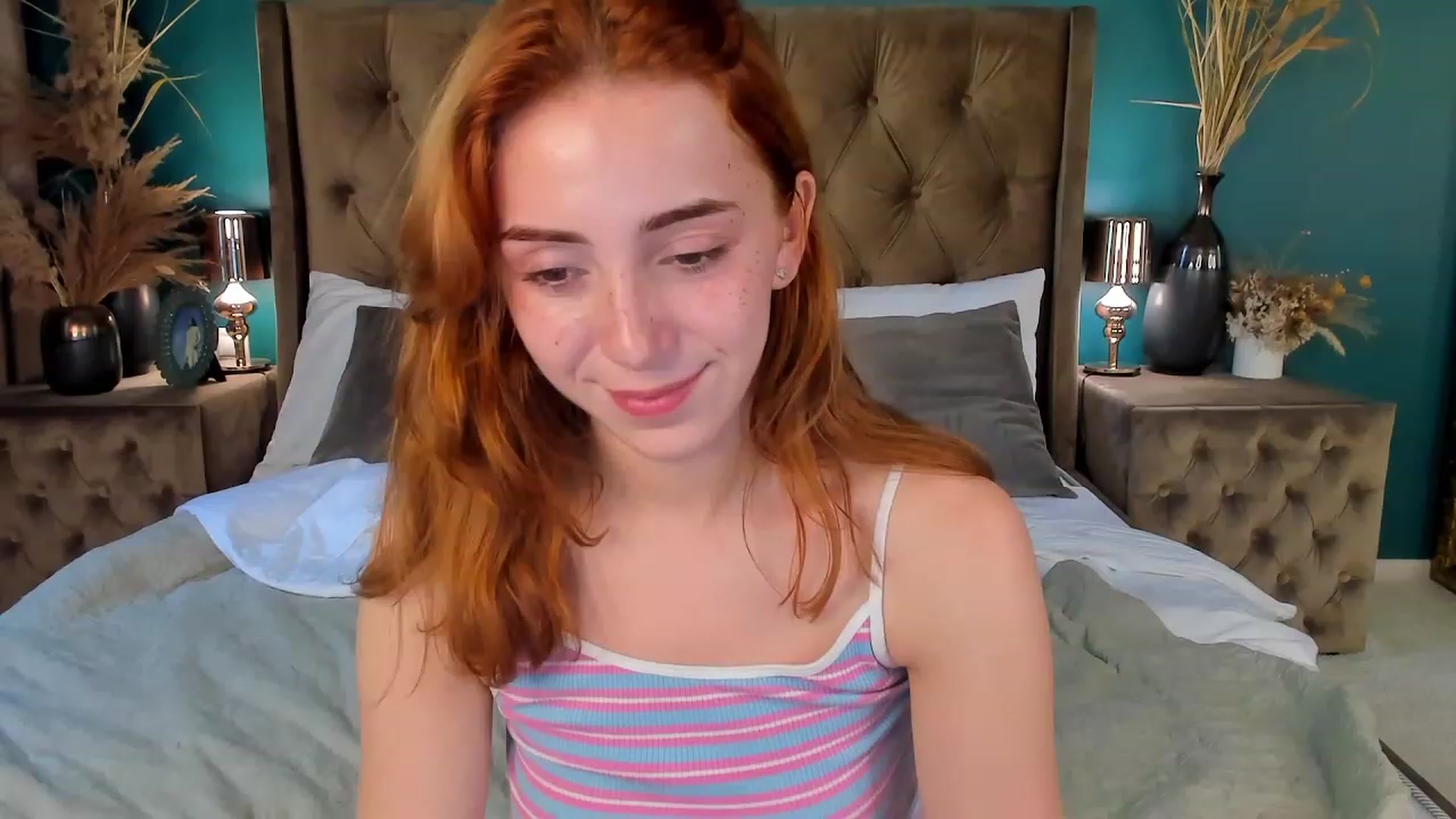 Gallery image thumbnail from ElsaYoung's myfreecams stream on, 06/24/2023, 11:27 image 20 of 20