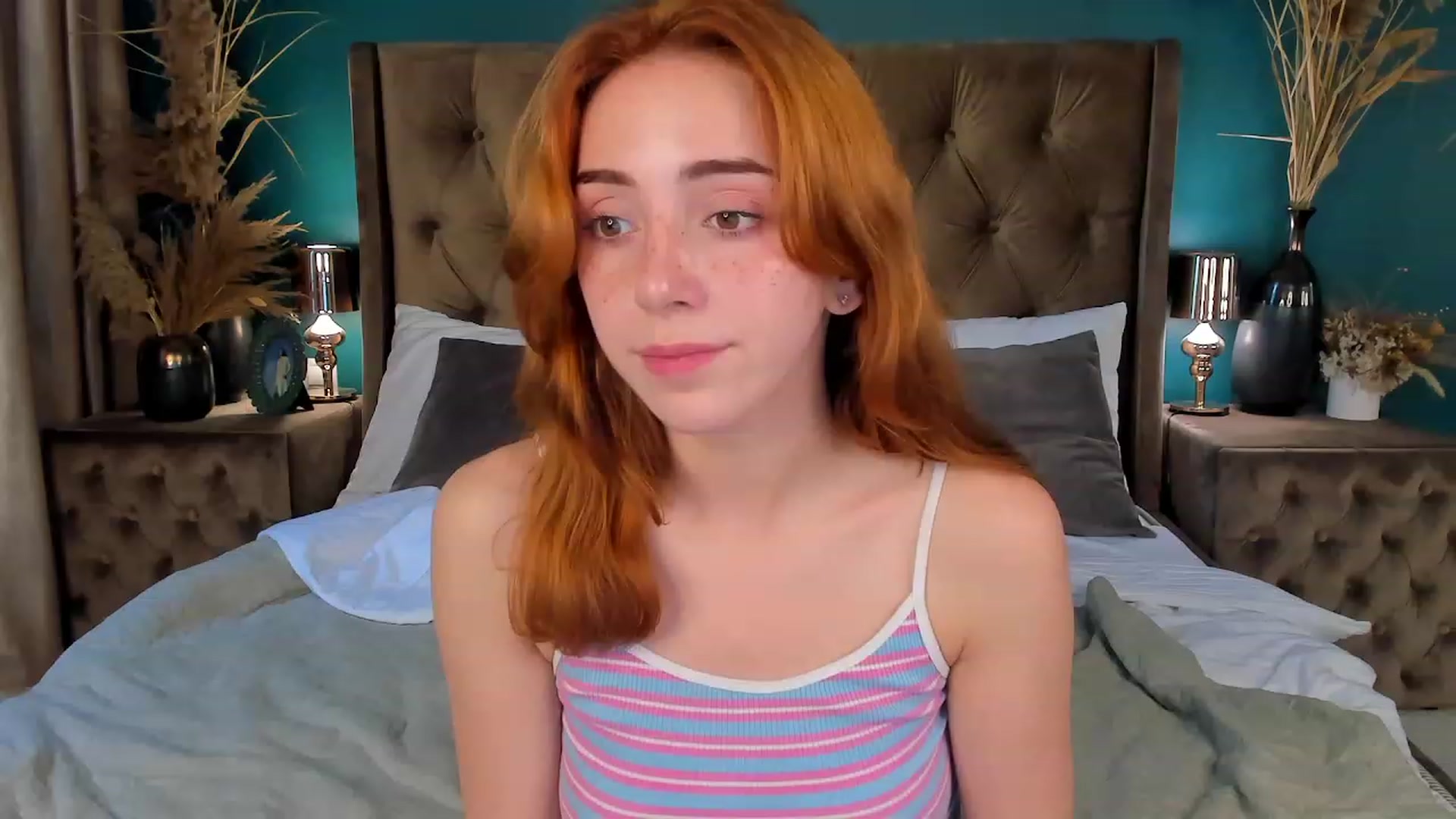 Gallery image thumbnail from ElsaYoung's myfreecams stream on, 06/24/2023, 11:27 image 1 of 20