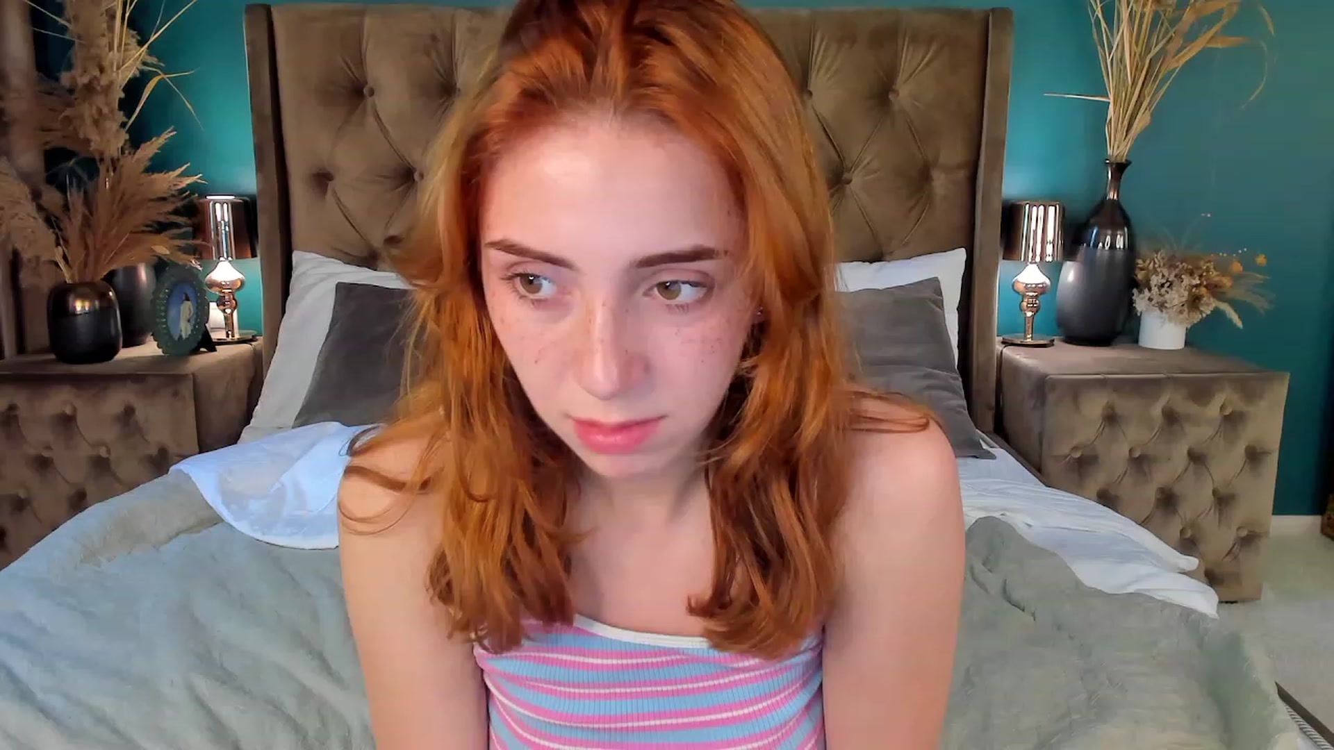 Gallery image thumbnail from ElsaYoung's myfreecams stream on, 06/24/2023, 11:27 image 19 of 20