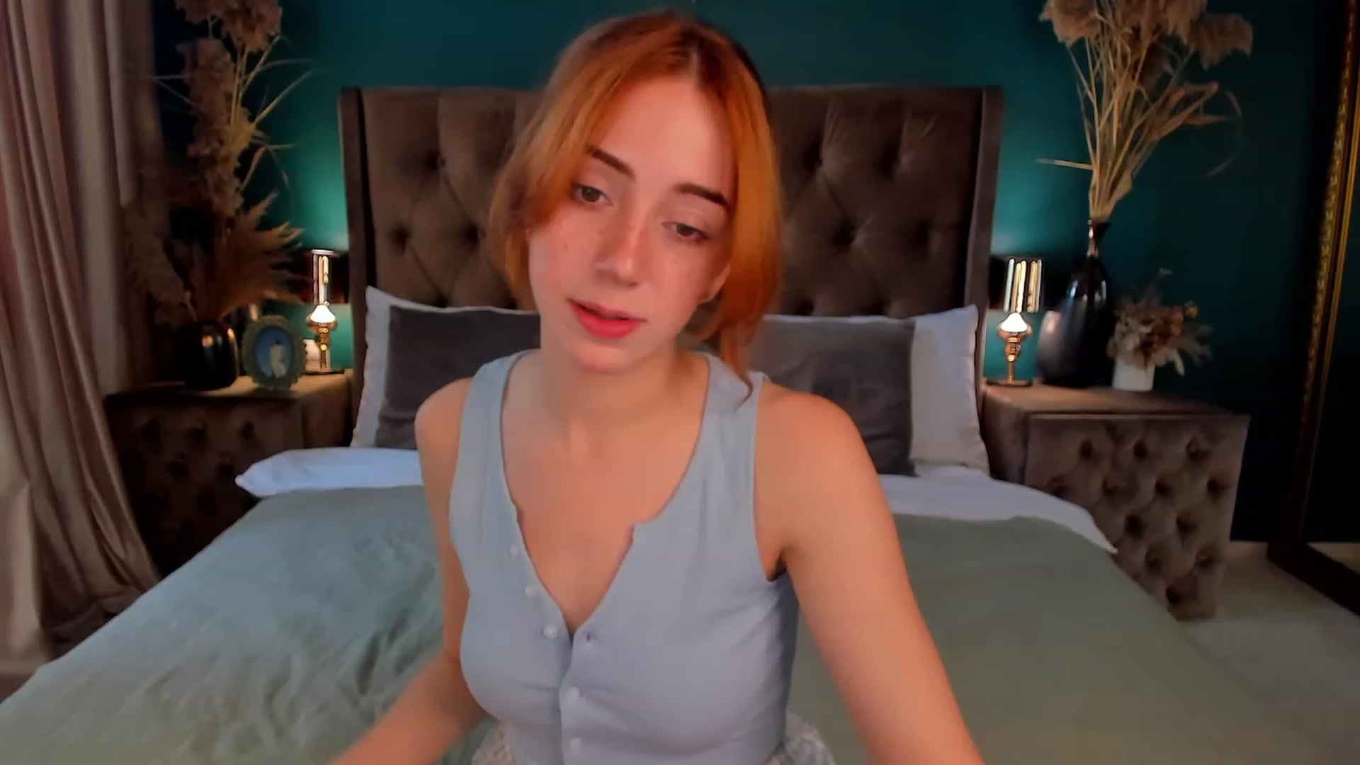 Gallery image thumbnail from ElsaYoung's myfreecams stream on, 06/29/2023, 12:29 image 19 of 20