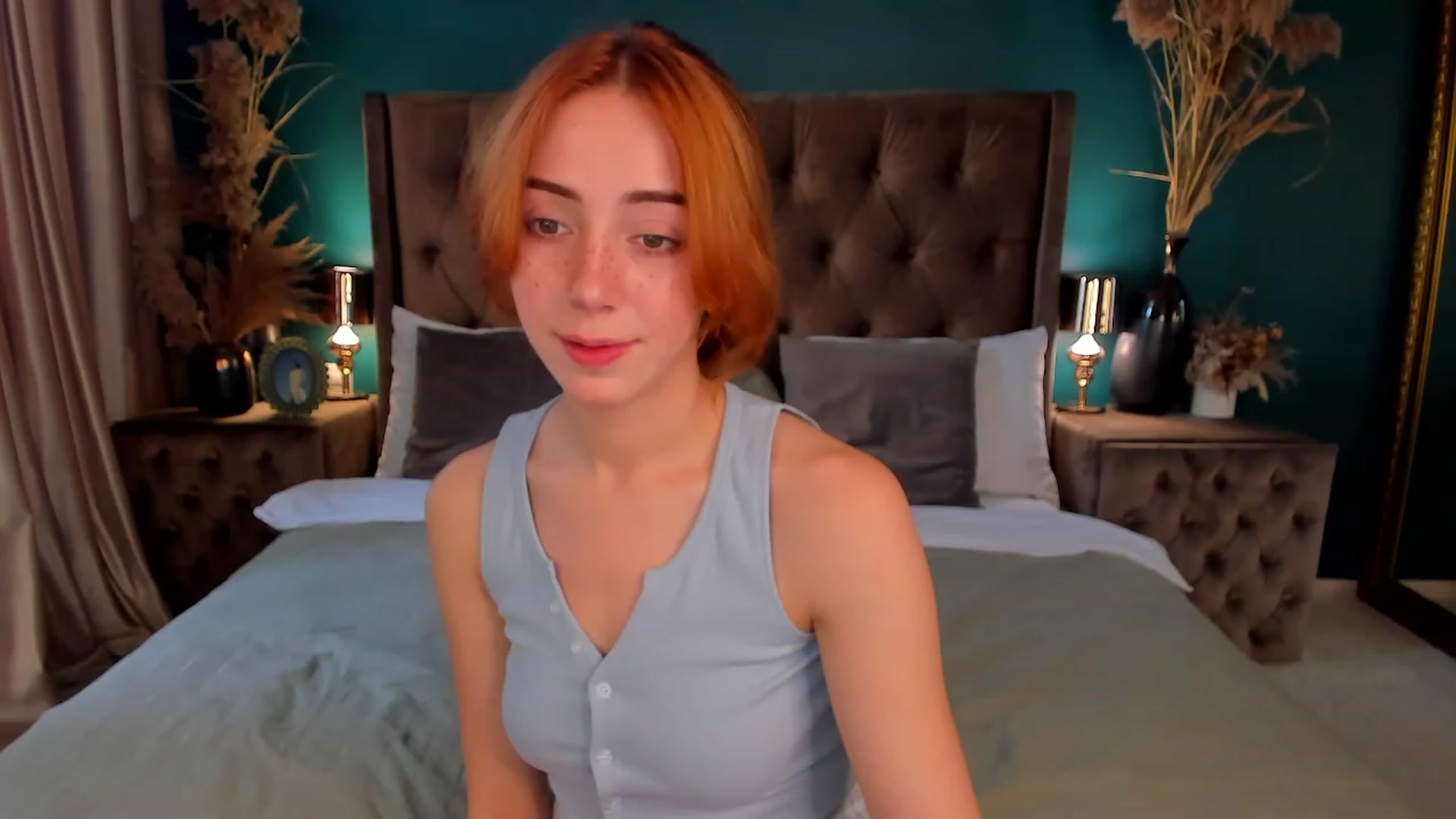 Gallery image thumbnail from ElsaYoung's myfreecams stream on, 06/29/2023, 12:29 image 5 of 20
