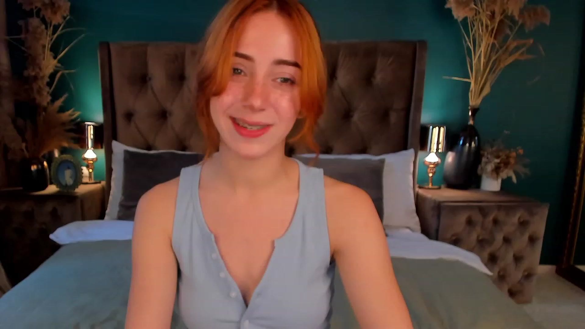 Gallery image thumbnail from ElsaYoung's myfreecams stream on, 06/29/2023, 13:27 image 6 of 20