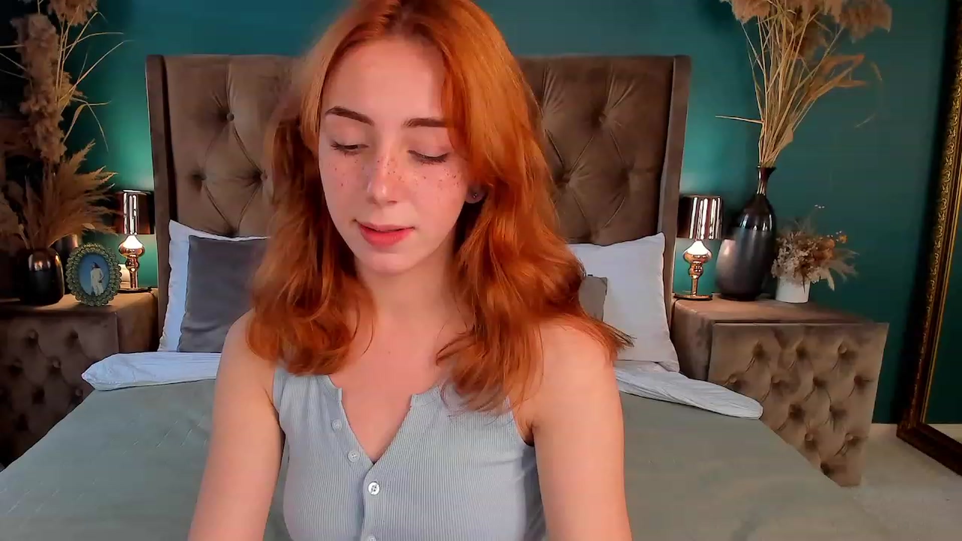 Gallery image thumbnail from ElsaYoung's myfreecams stream on, 06/29/2023, 13:27 image 16 of 20