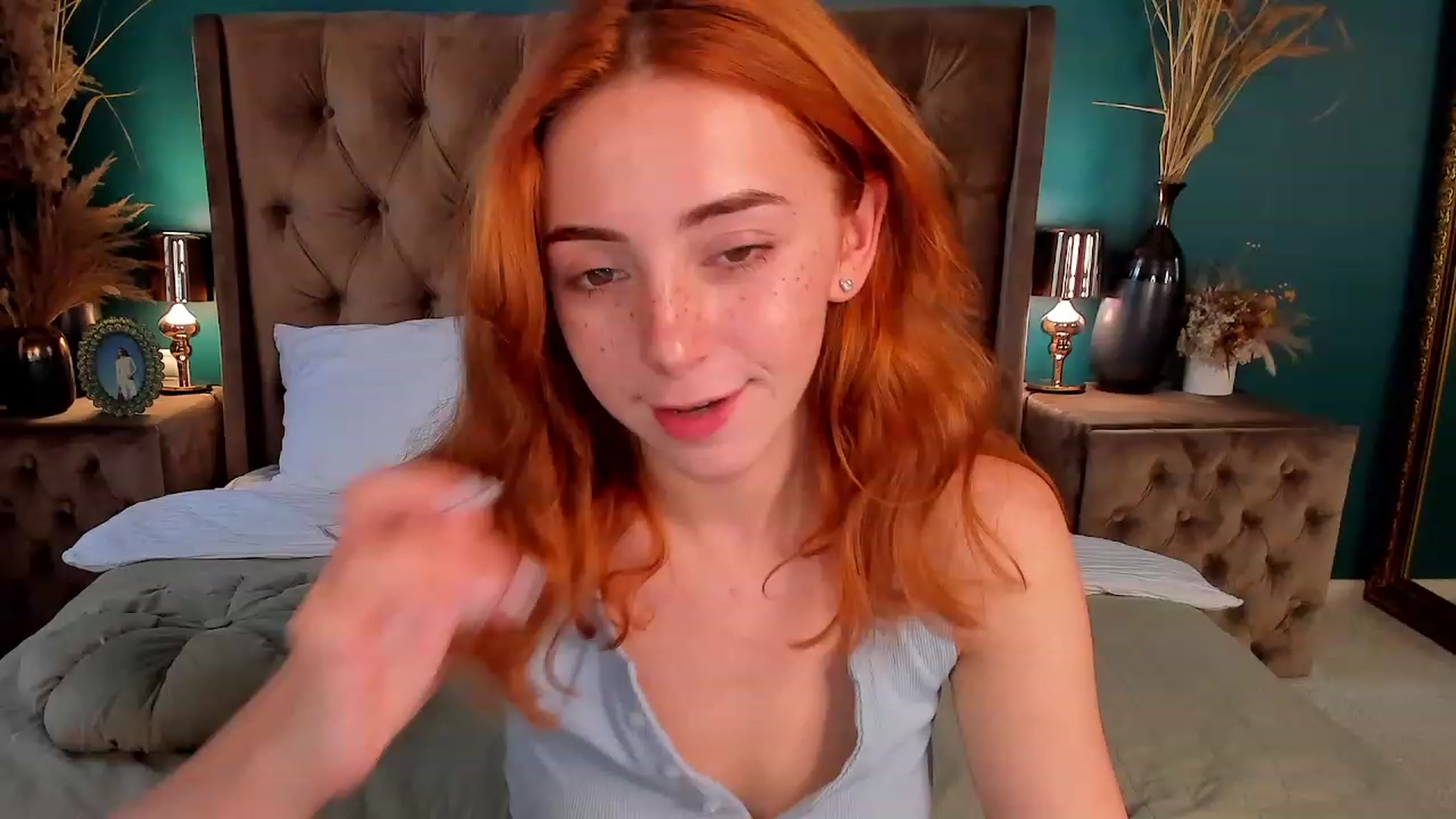 Gallery image thumbnail from ElsaYoung's myfreecams stream on, 06/29/2023, 15:07 image 9 of 20