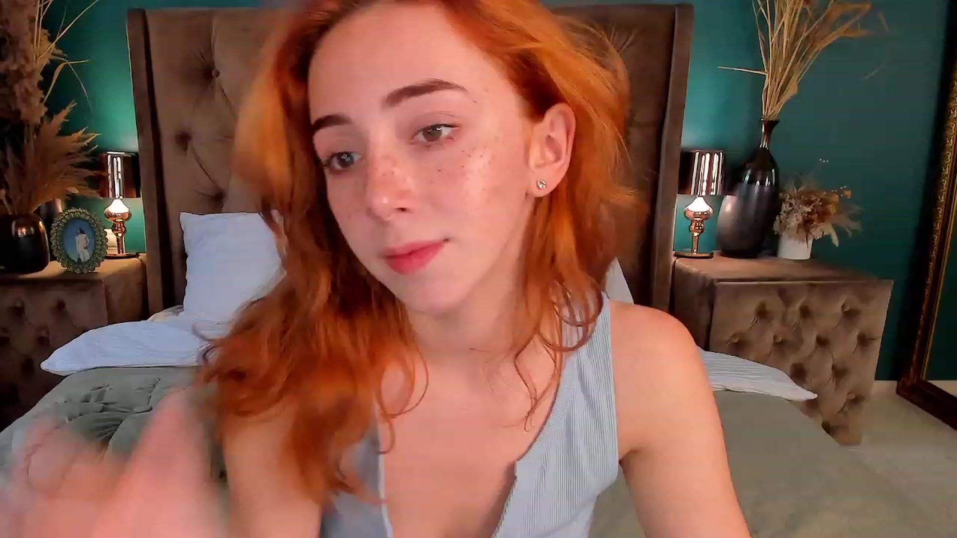 Gallery image thumbnail from ElsaYoung's myfreecams stream on, 06/29/2023, 15:07 image 18 of 20
