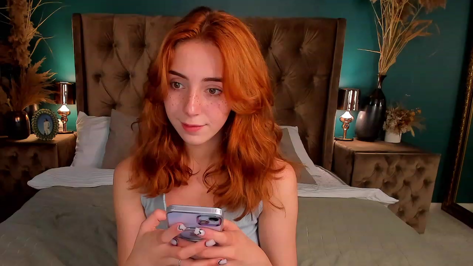 Gallery image thumbnail from ElsaYoung's myfreecams stream on, 06/29/2023, 17:38 image 18 of 20