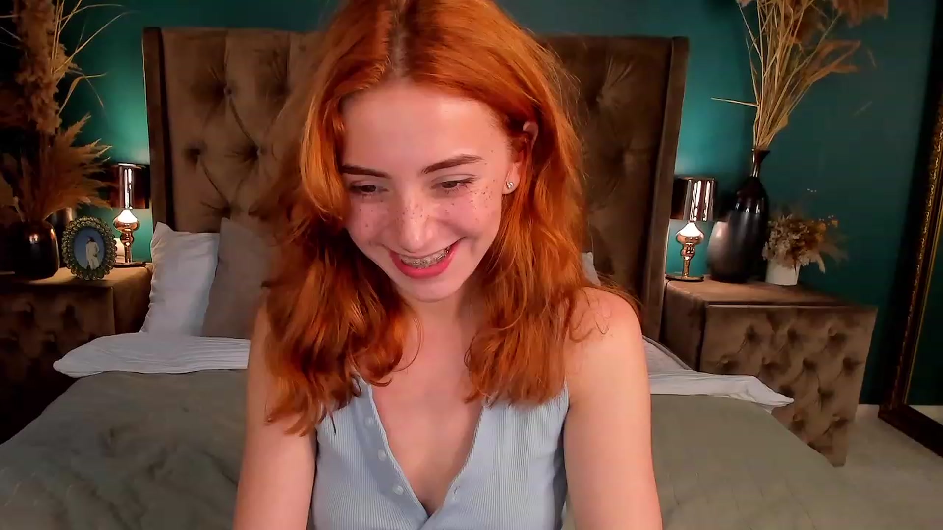 Gallery image thumbnail from ElsaYoung's myfreecams stream on, 06/29/2023, 17:38 image 10 of 20