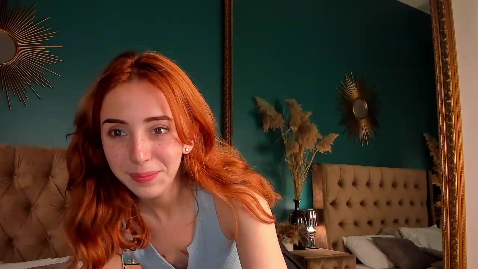 Gallery image thumbnail from ElsaYoung's myfreecams stream on, 06/29/2023, 19:08 image 6 of 20