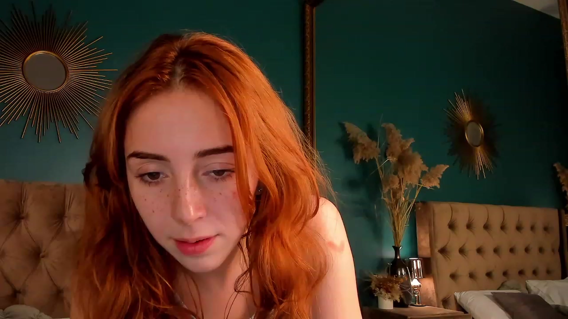 Gallery image thumbnail from ElsaYoung's myfreecams stream on, 06/29/2023, 19:08 image 11 of 20