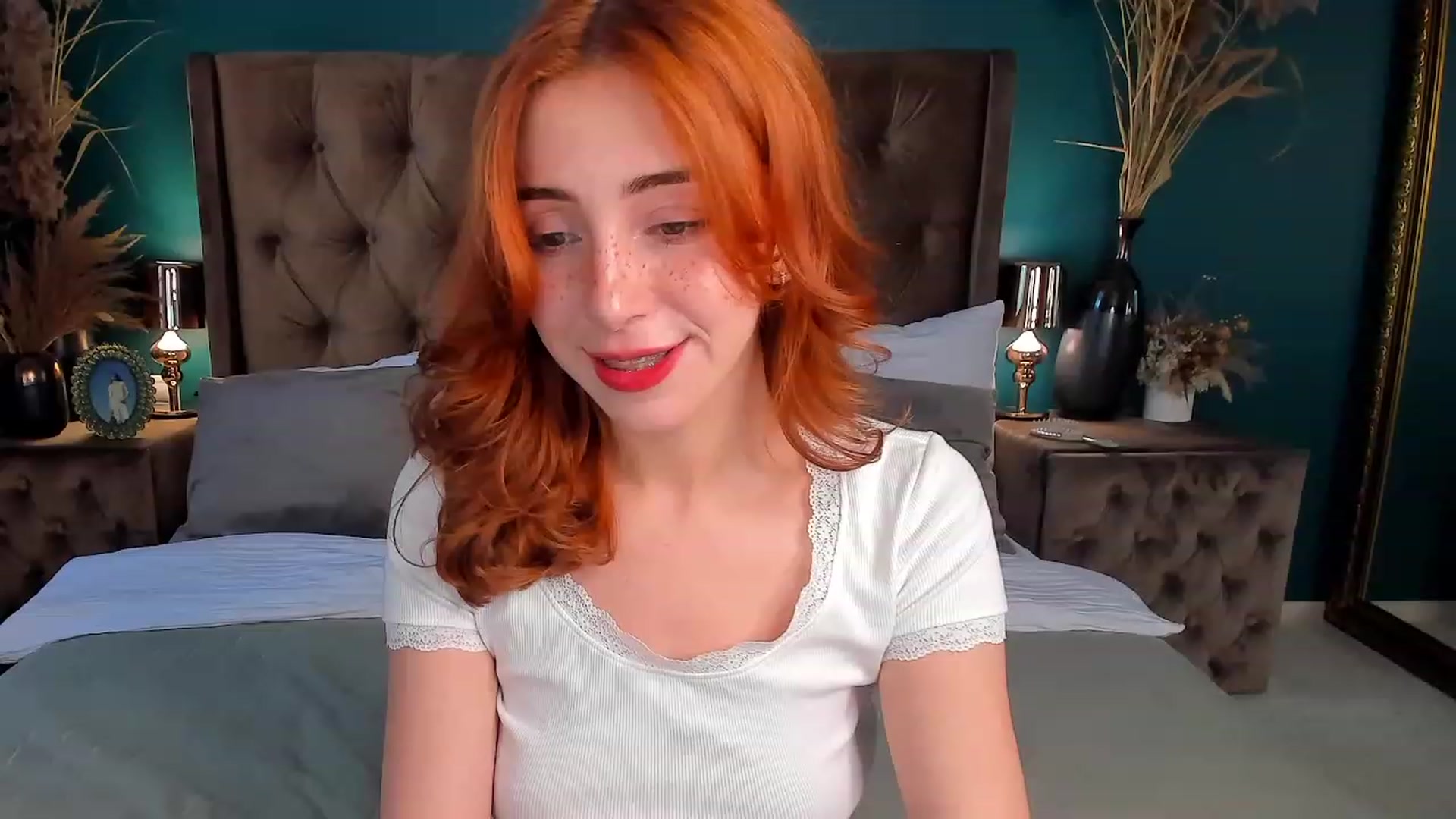 Gallery image thumbnail from ElsaYoung's myfreecams stream on, 06/30/2023, 05:23 image 18 of 20