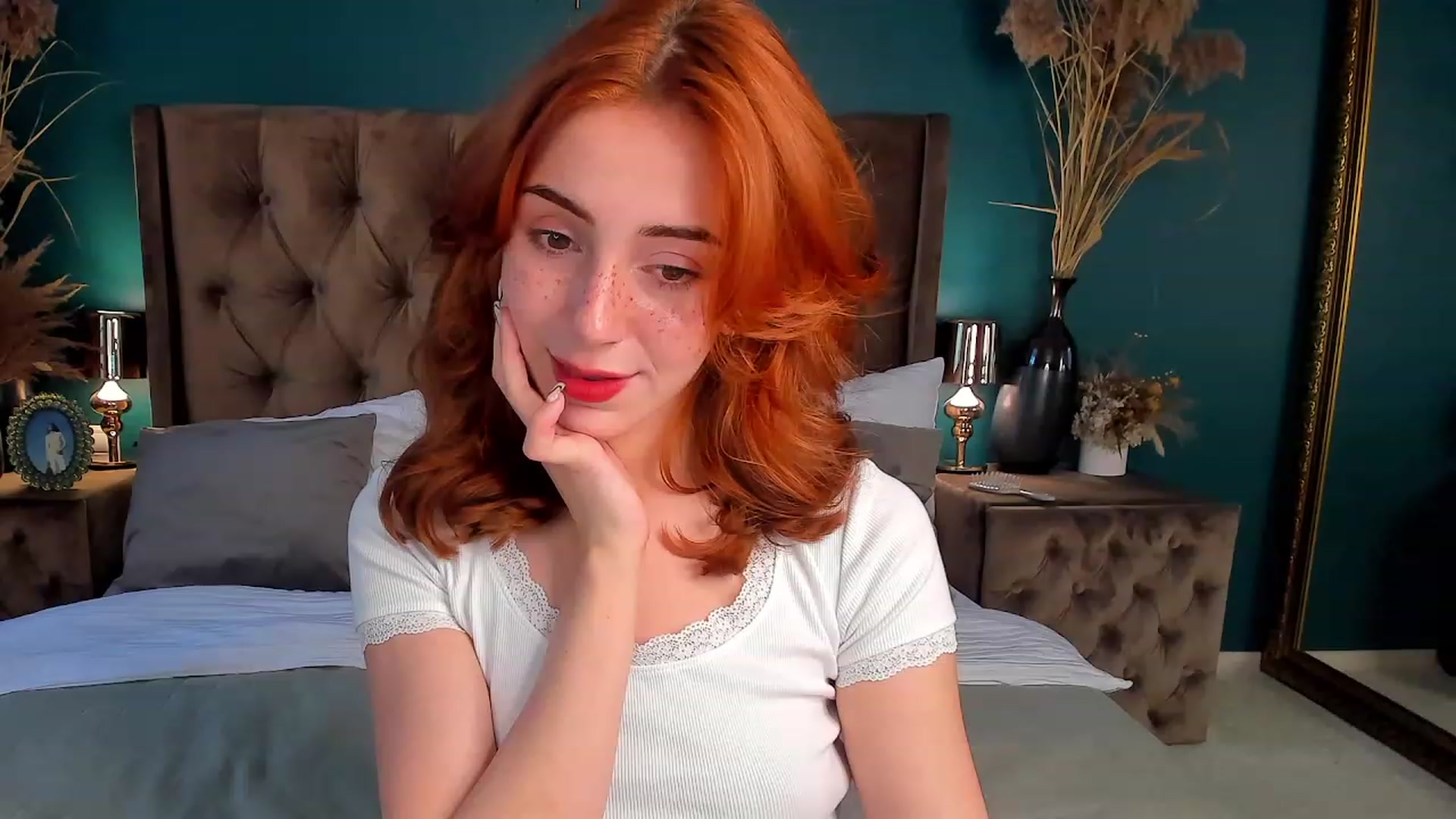 Gallery image thumbnail from ElsaYoung's myfreecams stream on, 06/30/2023, 05:23 image 2 of 20
