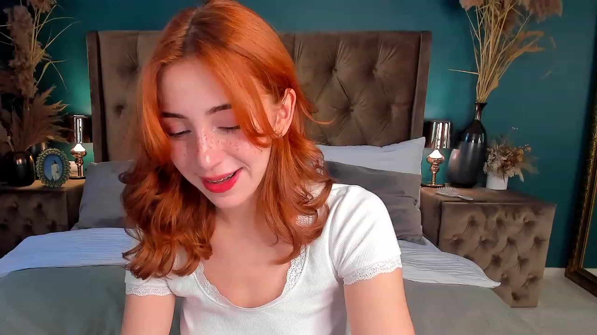 Gallery image thumbnail from ElsaYoung's myfreecams stream on, 06/30/2023, 06:08 image 13 of 20