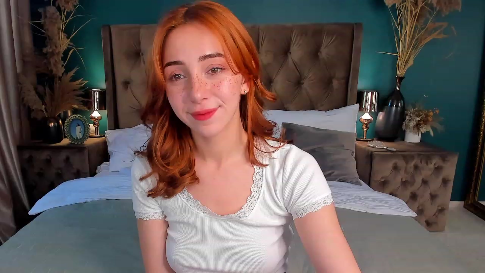 Gallery image thumbnail from ElsaYoung's myfreecams stream on, 06/30/2023, 07:59 image 3 of 20
