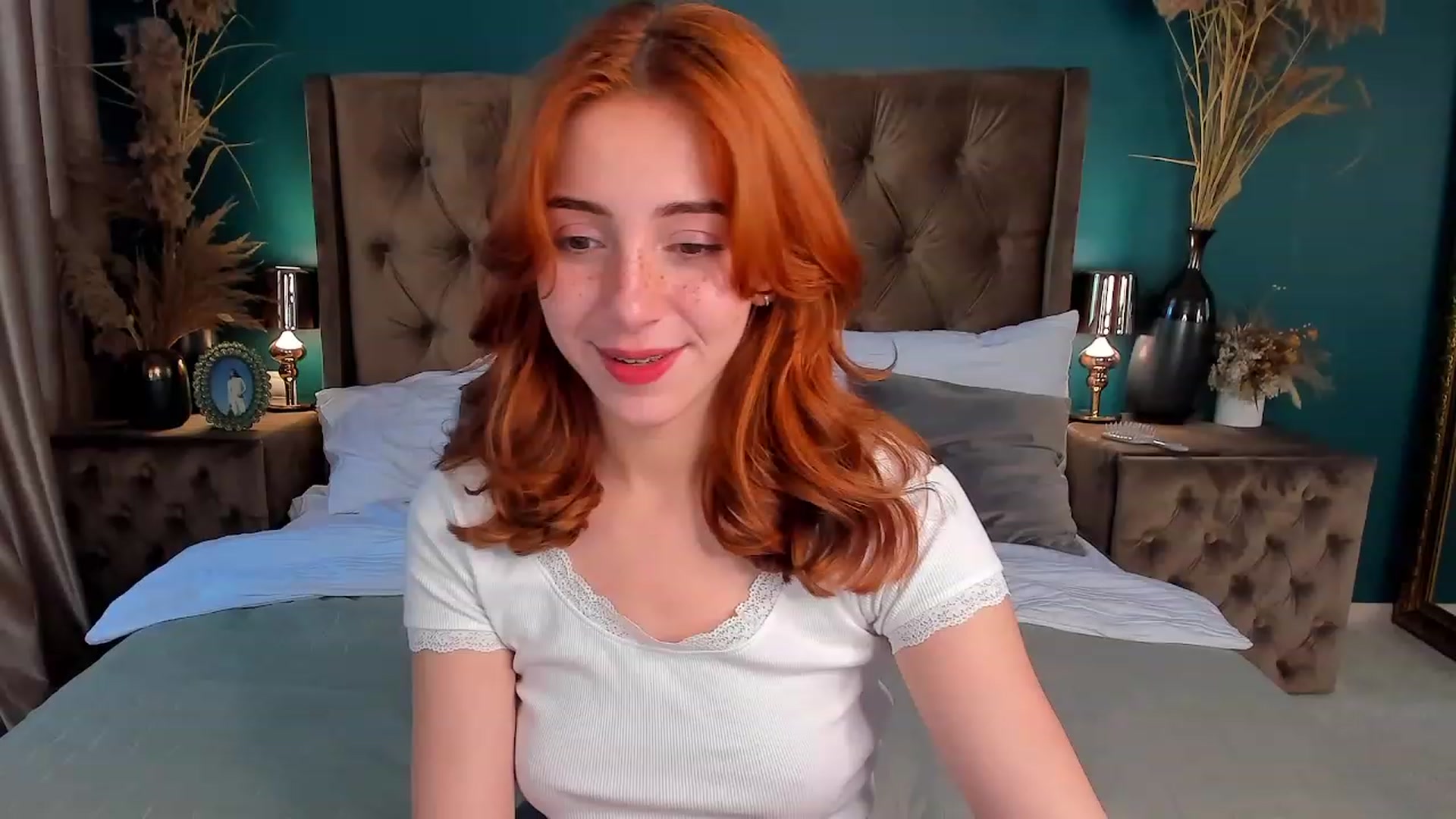 Gallery image thumbnail from ElsaYoung's myfreecams stream on, 06/30/2023, 07:59 image 5 of 20