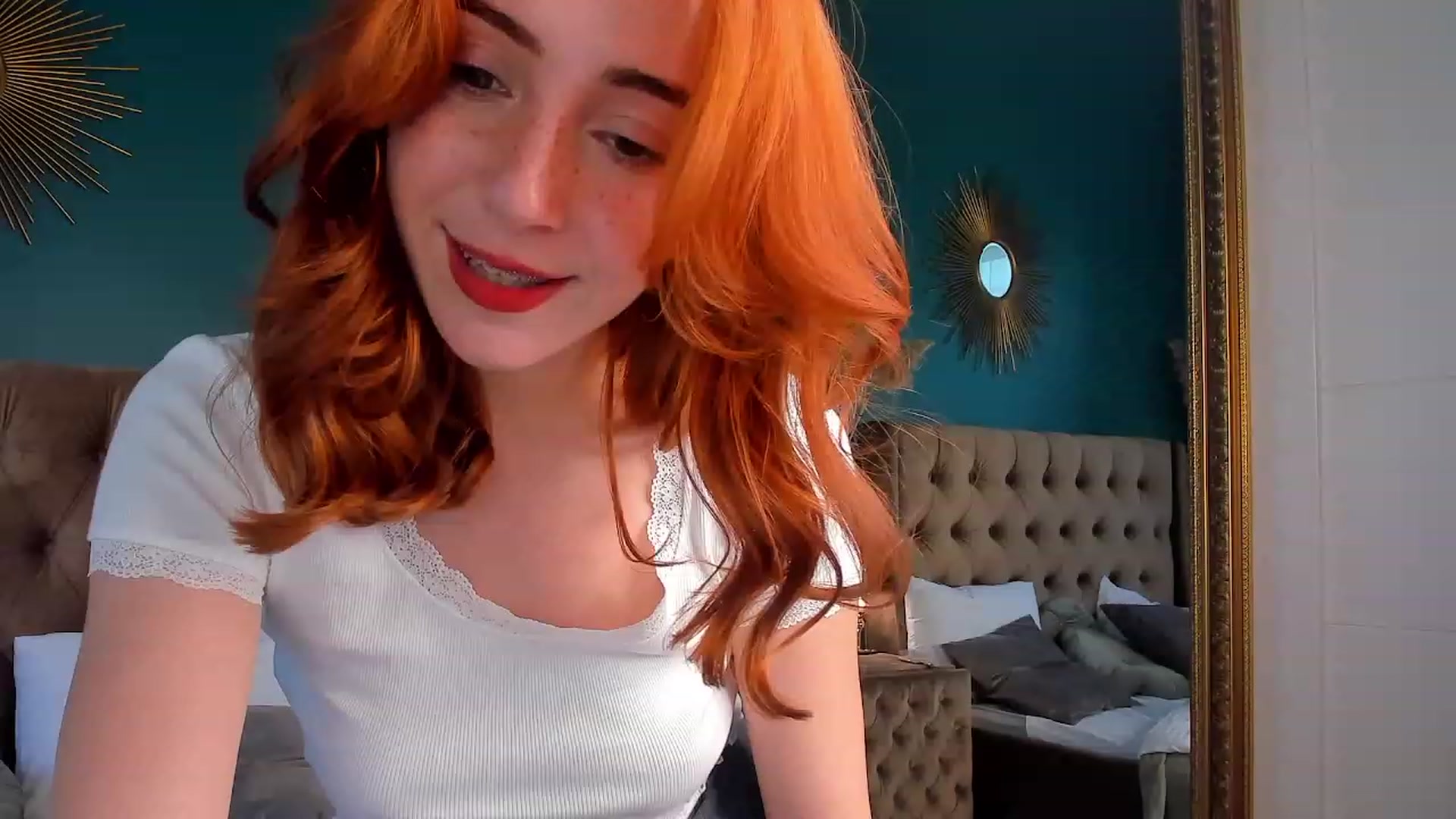 Gallery image thumbnail from ElsaYoung's myfreecams stream on, 06/30/2023, 08:35 image 4 of 20