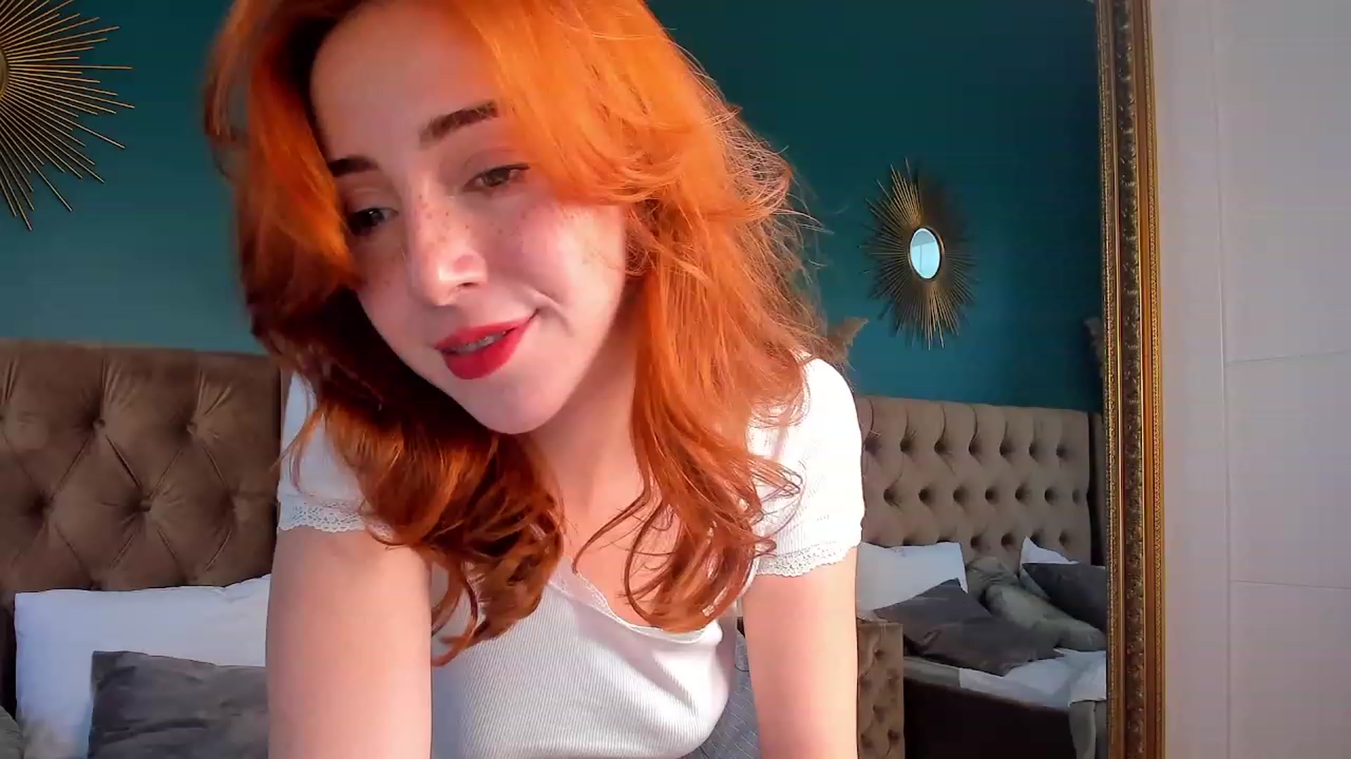 Gallery image thumbnail from ElsaYoung's myfreecams stream on, 06/30/2023, 08:35 image 13 of 20