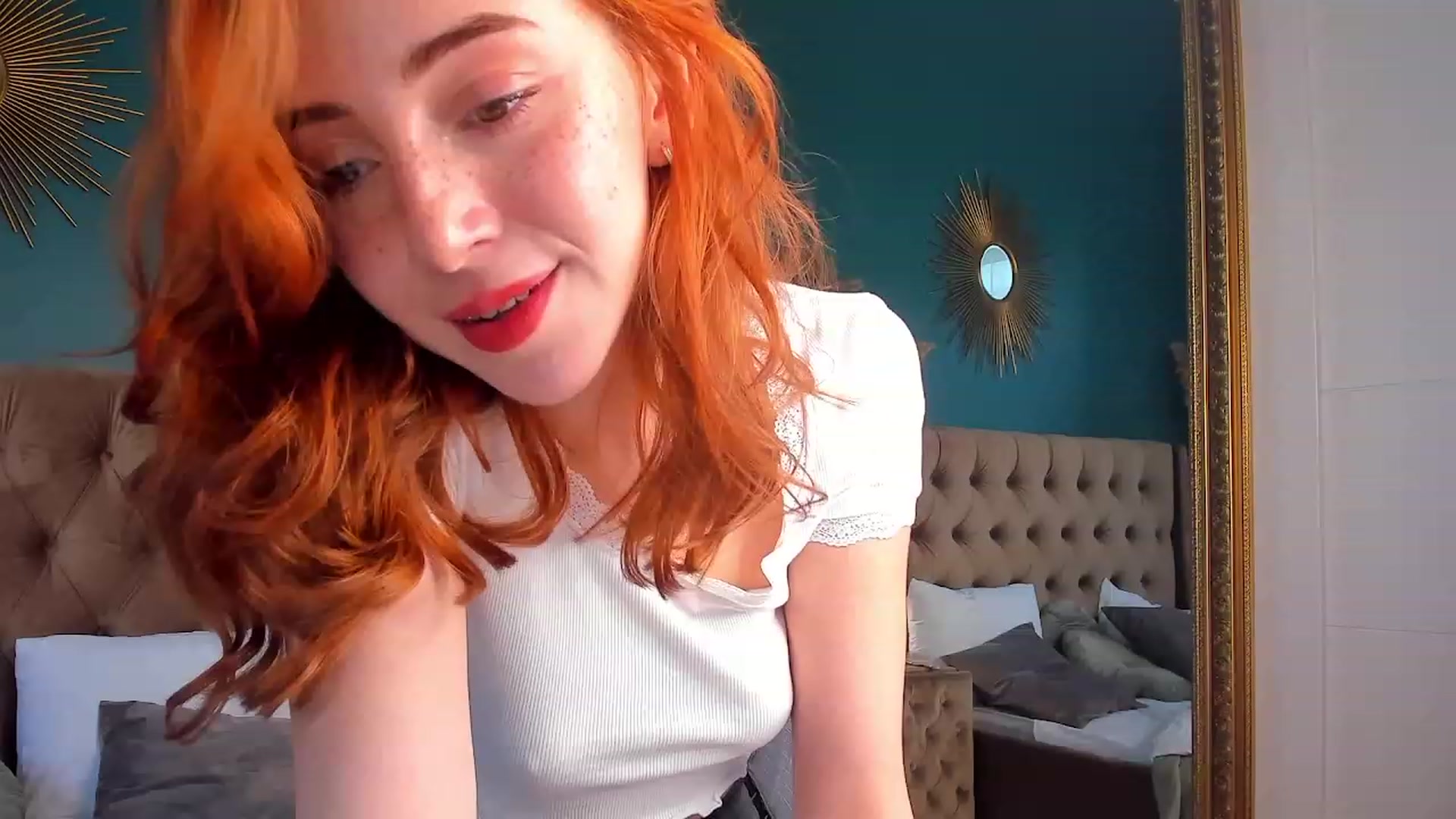 Gallery image thumbnail from ElsaYoung's myfreecams stream on, 06/30/2023, 08:35 image 12 of 20