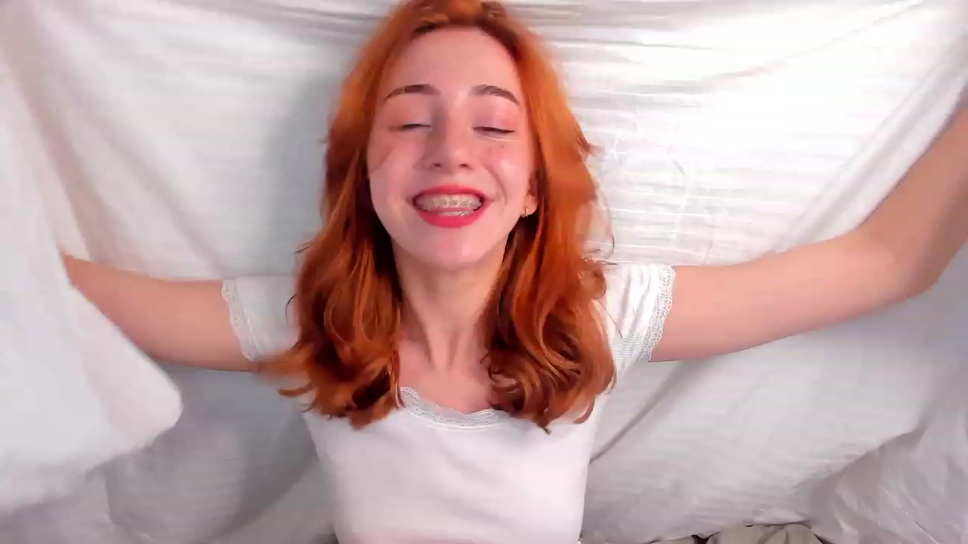 Gallery image thumbnail from ElsaYoung's myfreecams stream on, 06/30/2023, 09:31 image 2 of 20