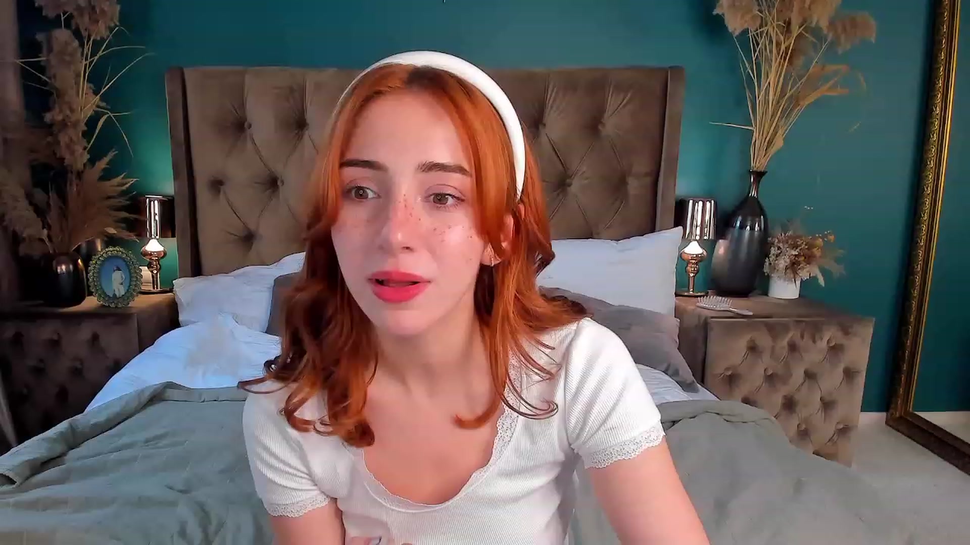 Gallery image thumbnail from ElsaYoung's myfreecams stream on, 06/30/2023, 09:31 image 9 of 20
