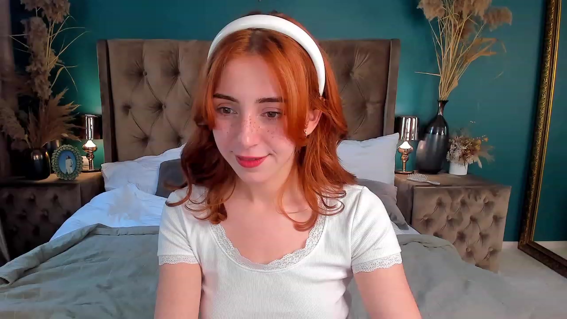Gallery image thumbnail from ElsaYoung's myfreecams stream on, 06/30/2023, 09:31 image 7 of 20