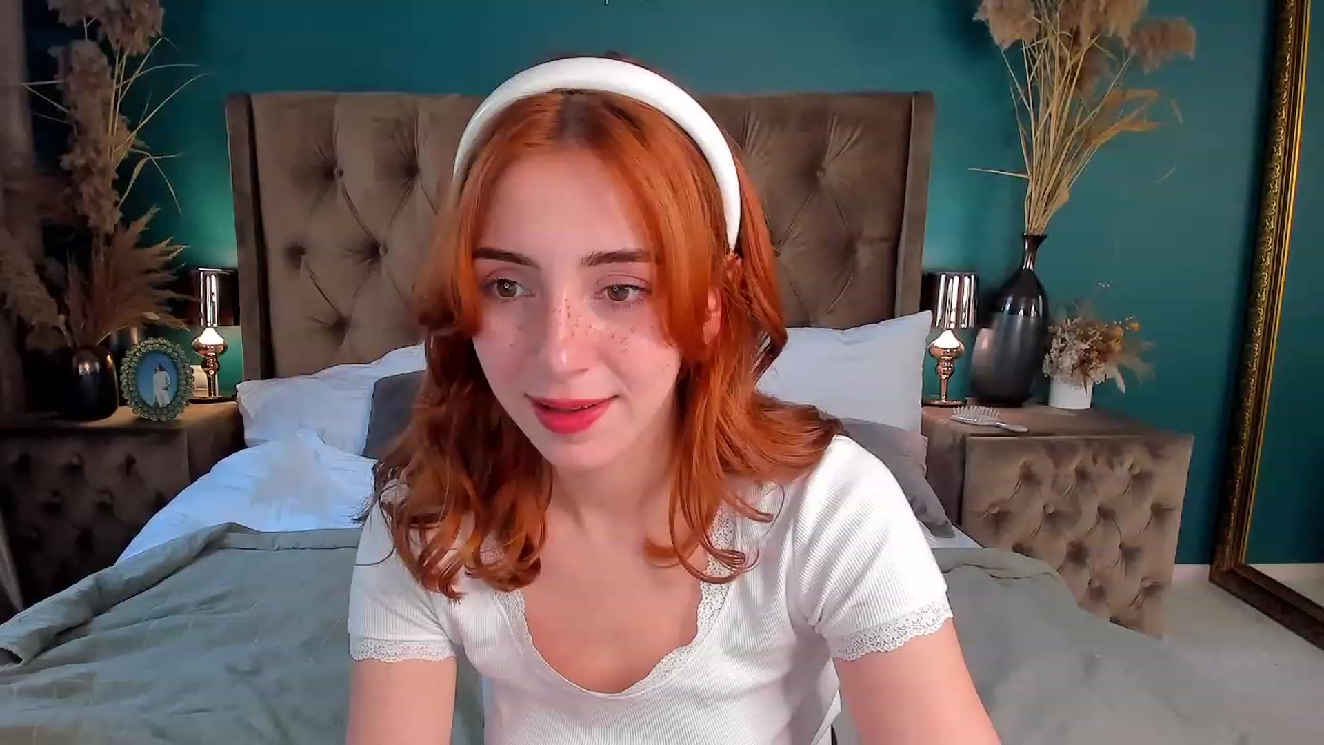 Gallery image thumbnail from ElsaYoung's myfreecams stream on, 06/30/2023, 09:31 image 8 of 20
