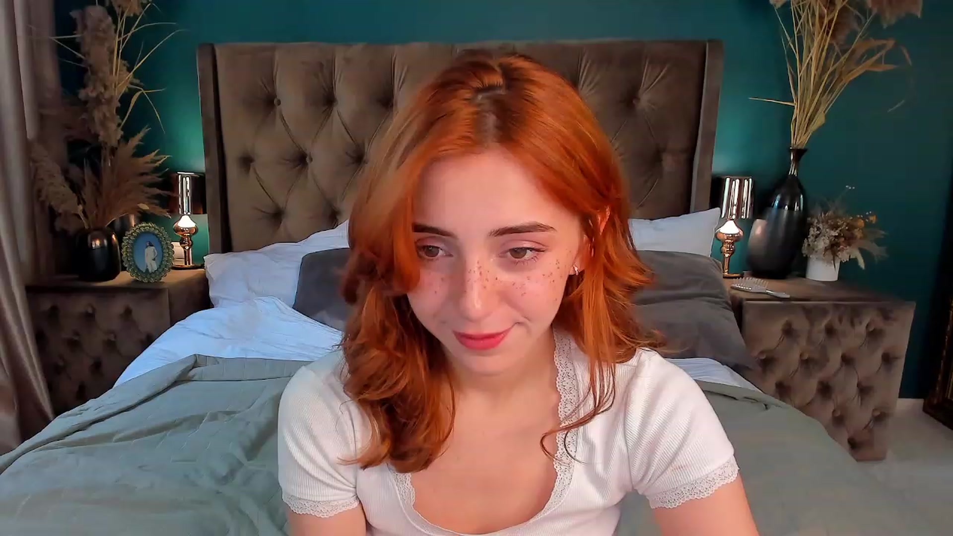 Gallery image thumbnail from ElsaYoung's myfreecams stream on, 06/30/2023, 10:31 image 15 of 20