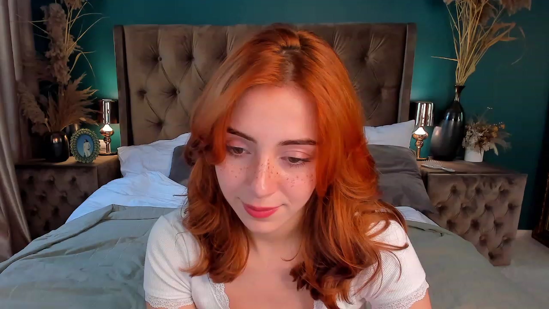 Gallery image thumbnail from ElsaYoung's myfreecams stream on, 06/30/2023, 10:31 image 14 of 20