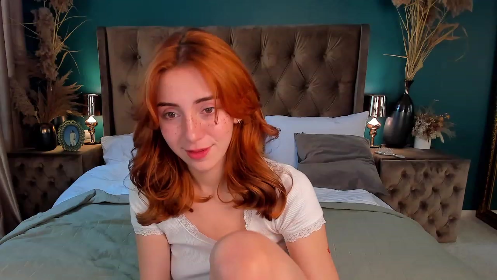 Gallery image thumbnail from ElsaYoung's myfreecams stream on, 06/30/2023, 11:13 image 14 of 20