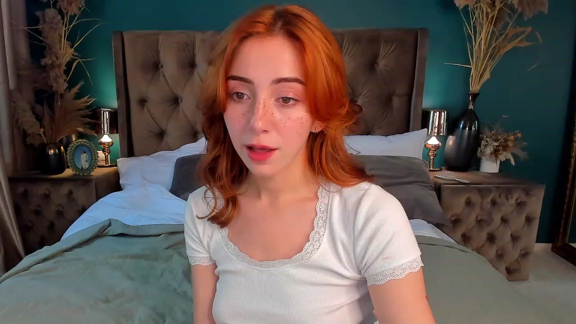 Gallery image thumbnail from ElsaYoung's myfreecams stream on, 06/30/2023, 11:13 image 3 of 20