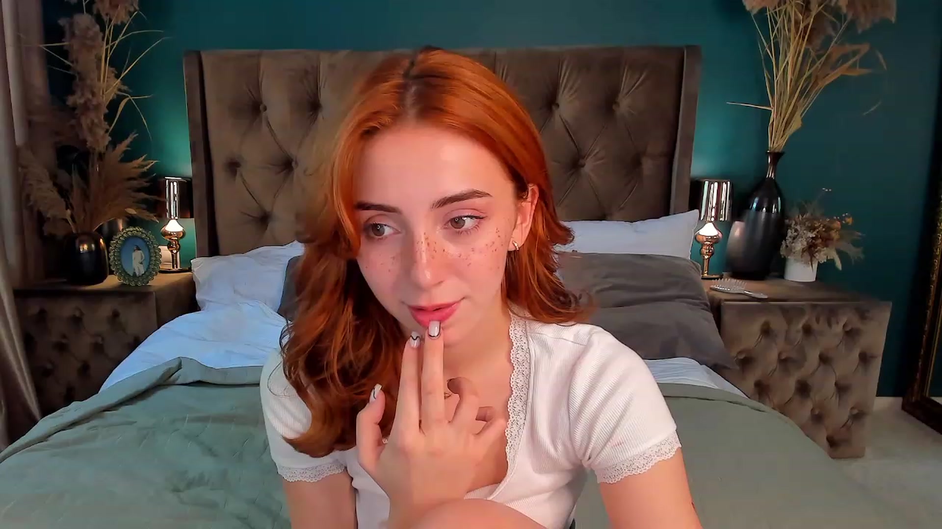 Gallery image thumbnail from ElsaYoung's myfreecams stream on, 06/30/2023, 11:13 image 15 of 20