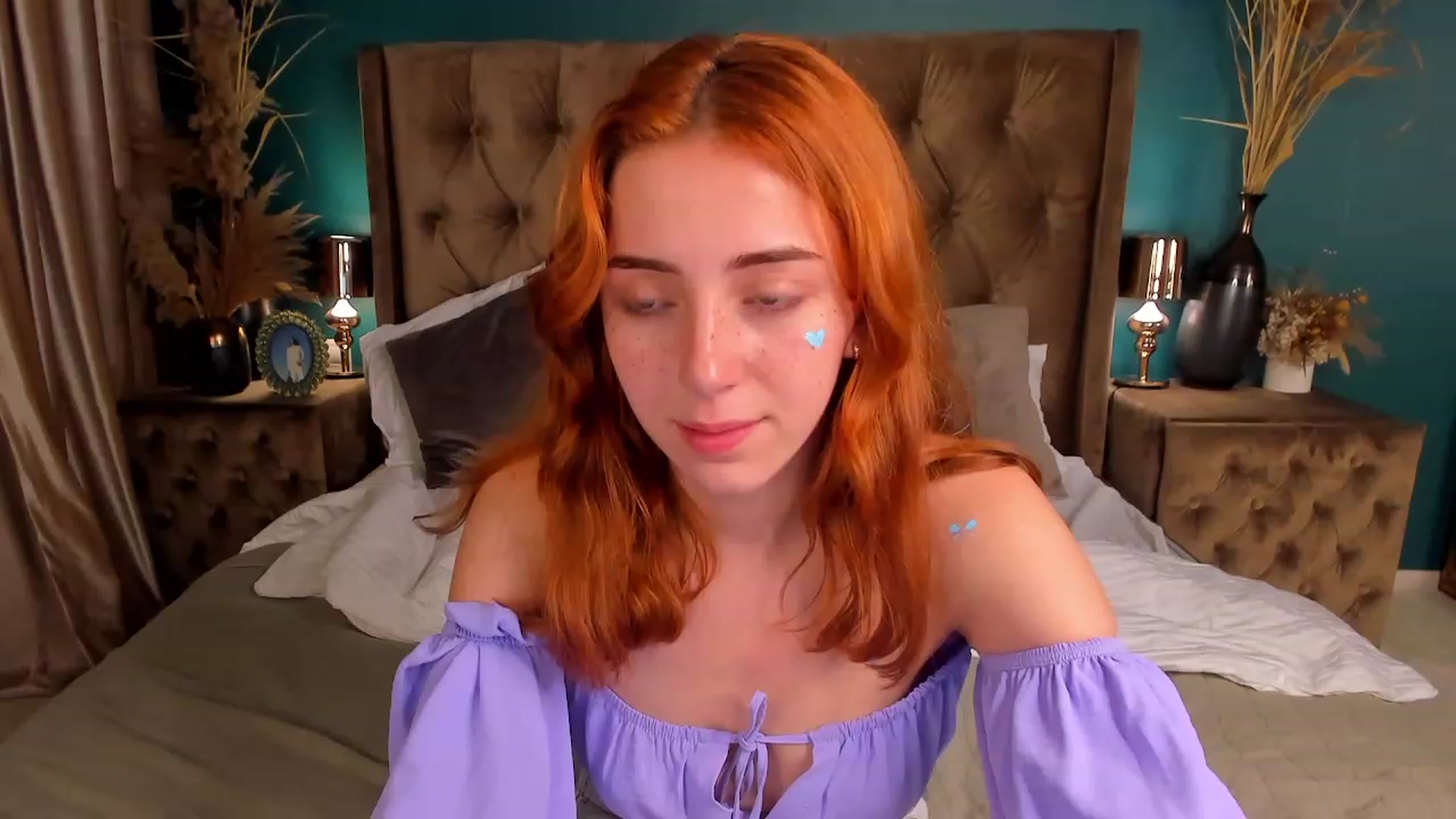 Gallery image thumbnail from ElsaYoung's myfreecams stream on, 07/01/2023, 19:00 image 13 of 20
