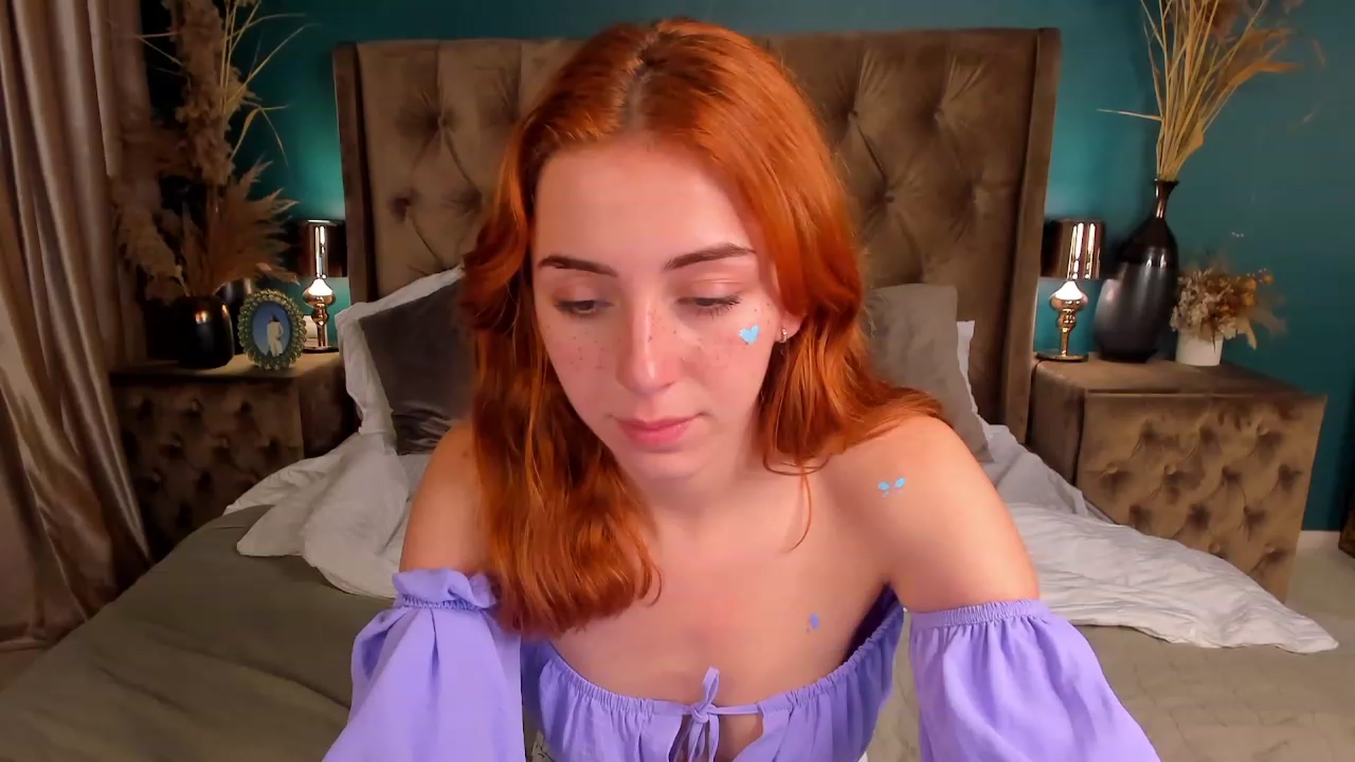 Gallery image thumbnail from ElsaYoung's myfreecams stream on, 07/01/2023, 19:00 image 11 of 20