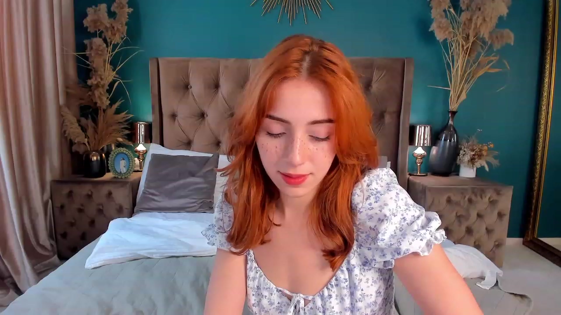 Gallery image thumbnail from ElsaYoung's myfreecams stream on, 07/02/2023, 14:10 image 20 of 20