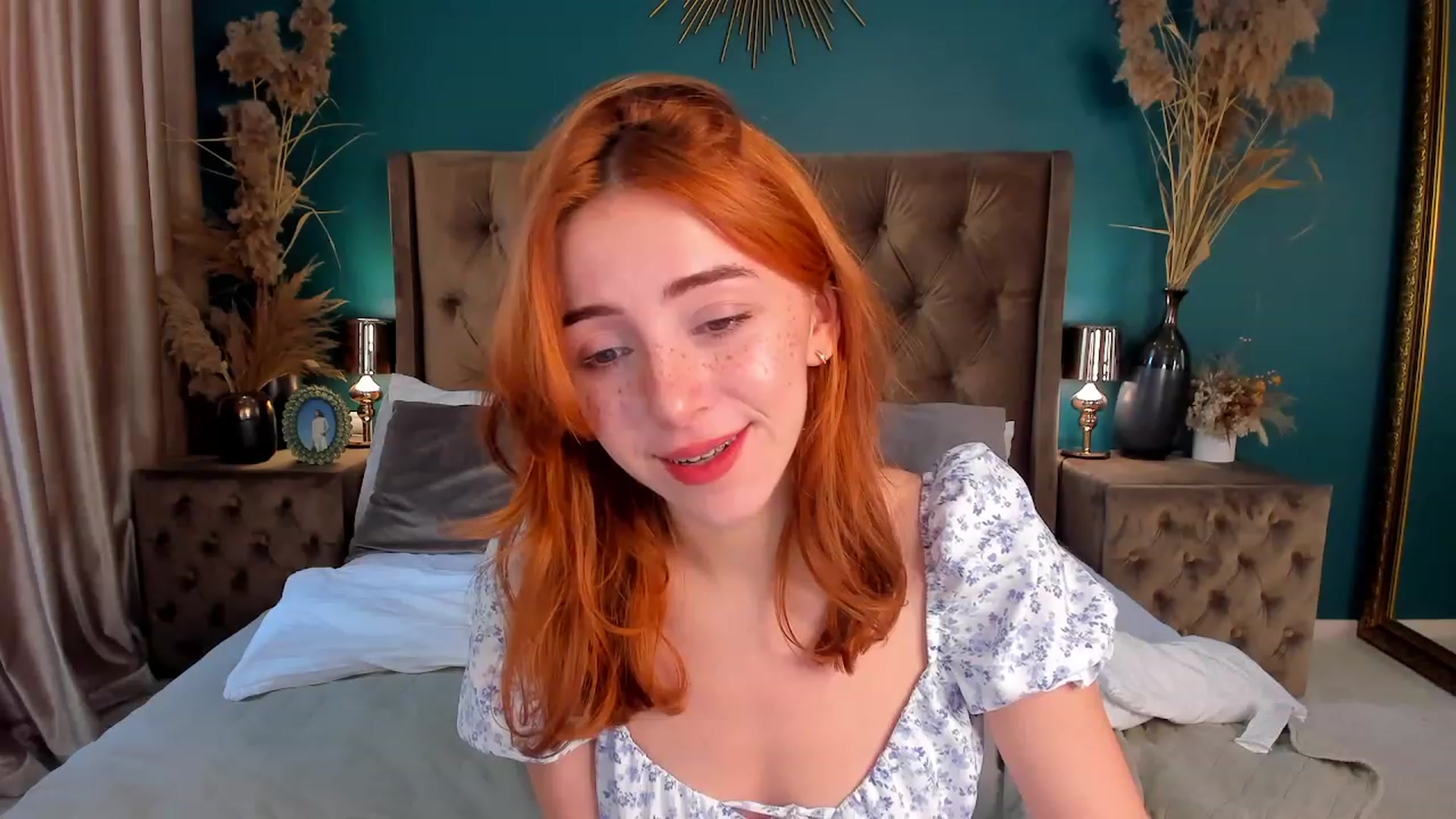 Gallery image thumbnail from ElsaYoung's myfreecams stream on, 07/02/2023, 14:10 image 17 of 20