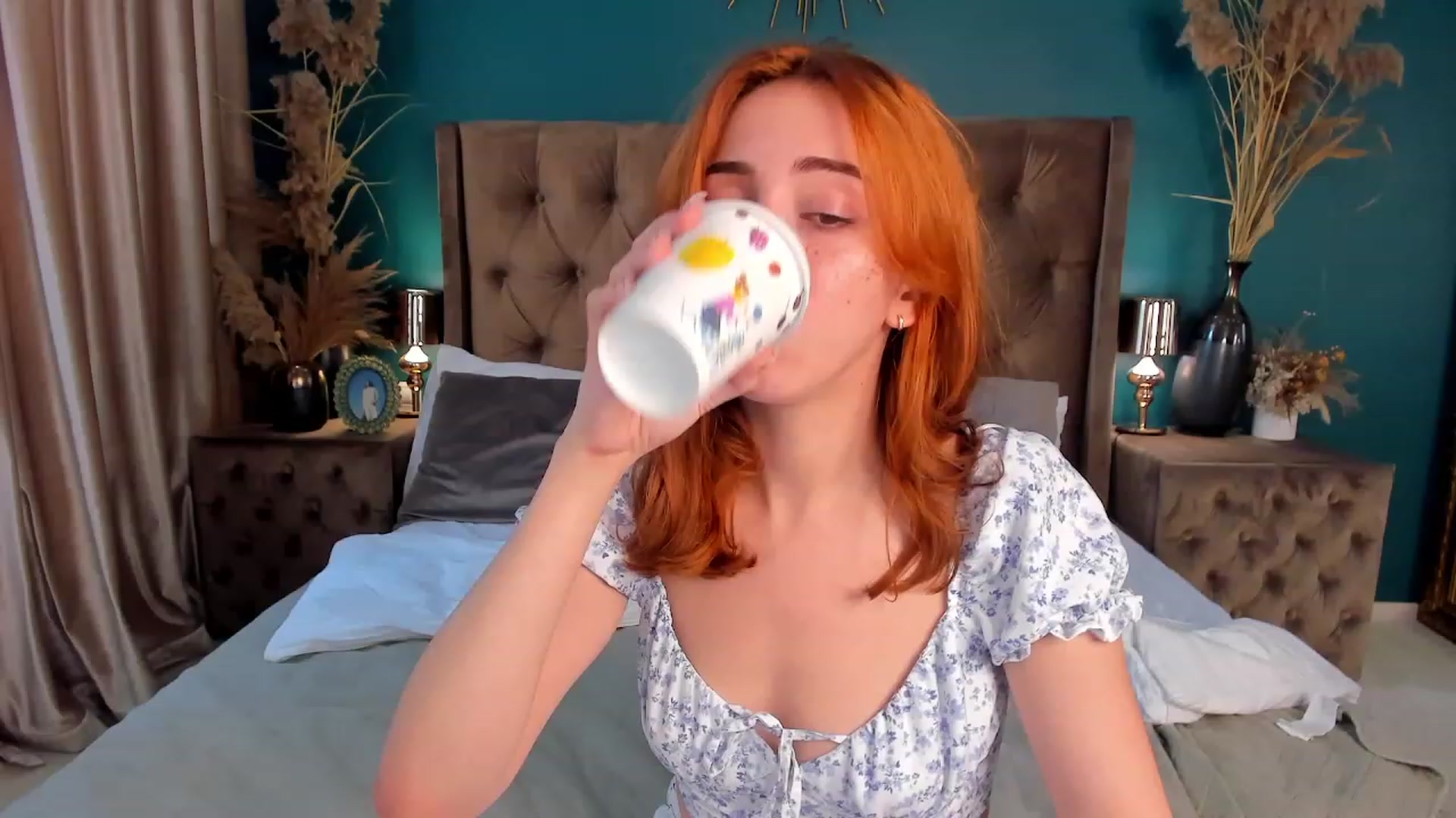 Gallery image thumbnail from ElsaYoung's myfreecams stream on, 07/02/2023, 14:39 image 13 of 20