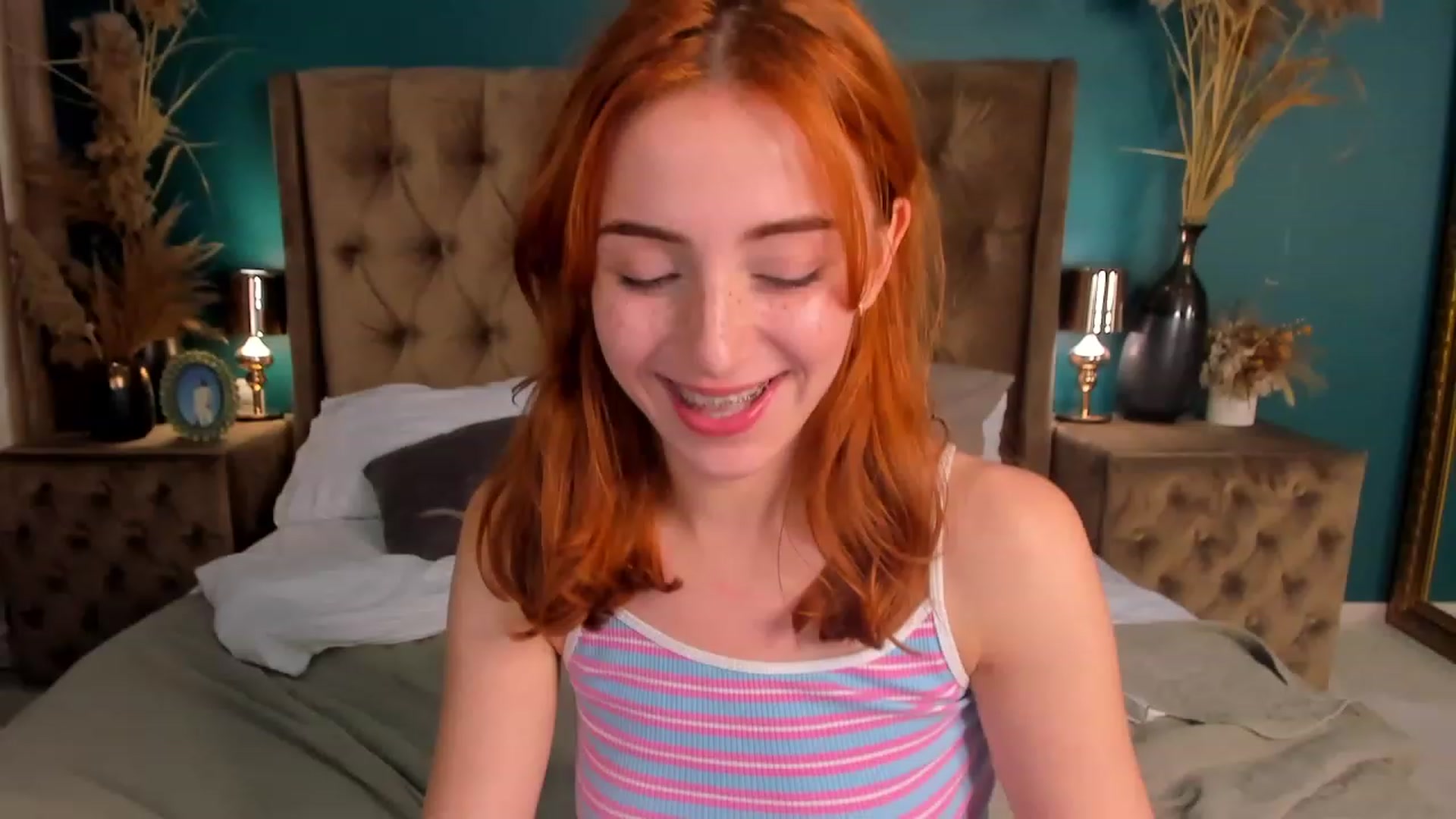 Gallery image thumbnail from ElsaYoung's myfreecams stream on, 07/02/2023, 19:12 image 15 of 20