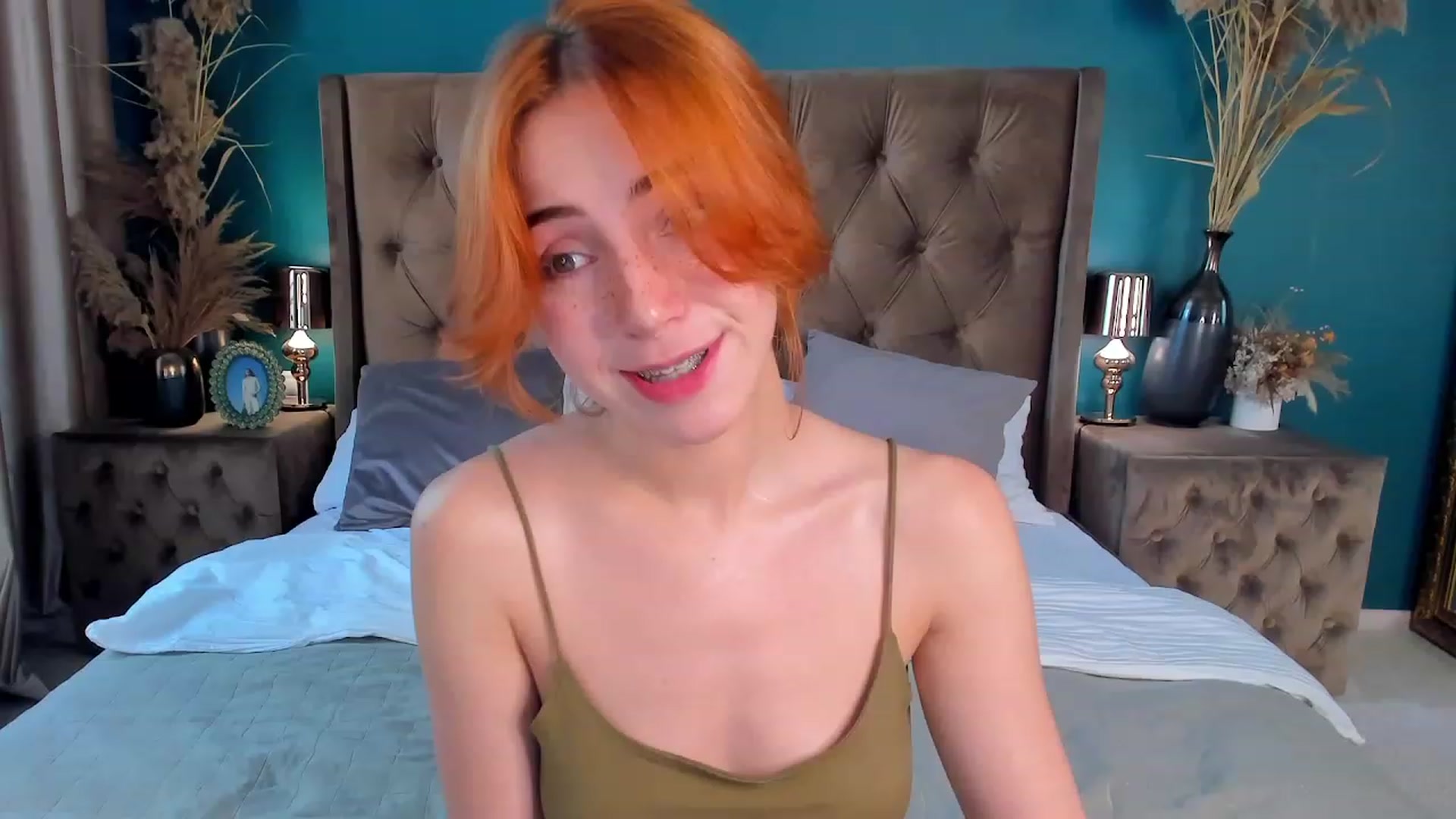 Gallery image thumbnail from ElsaYoung's myfreecams stream on, 07/04/2023, 13:11 image 6 of 20