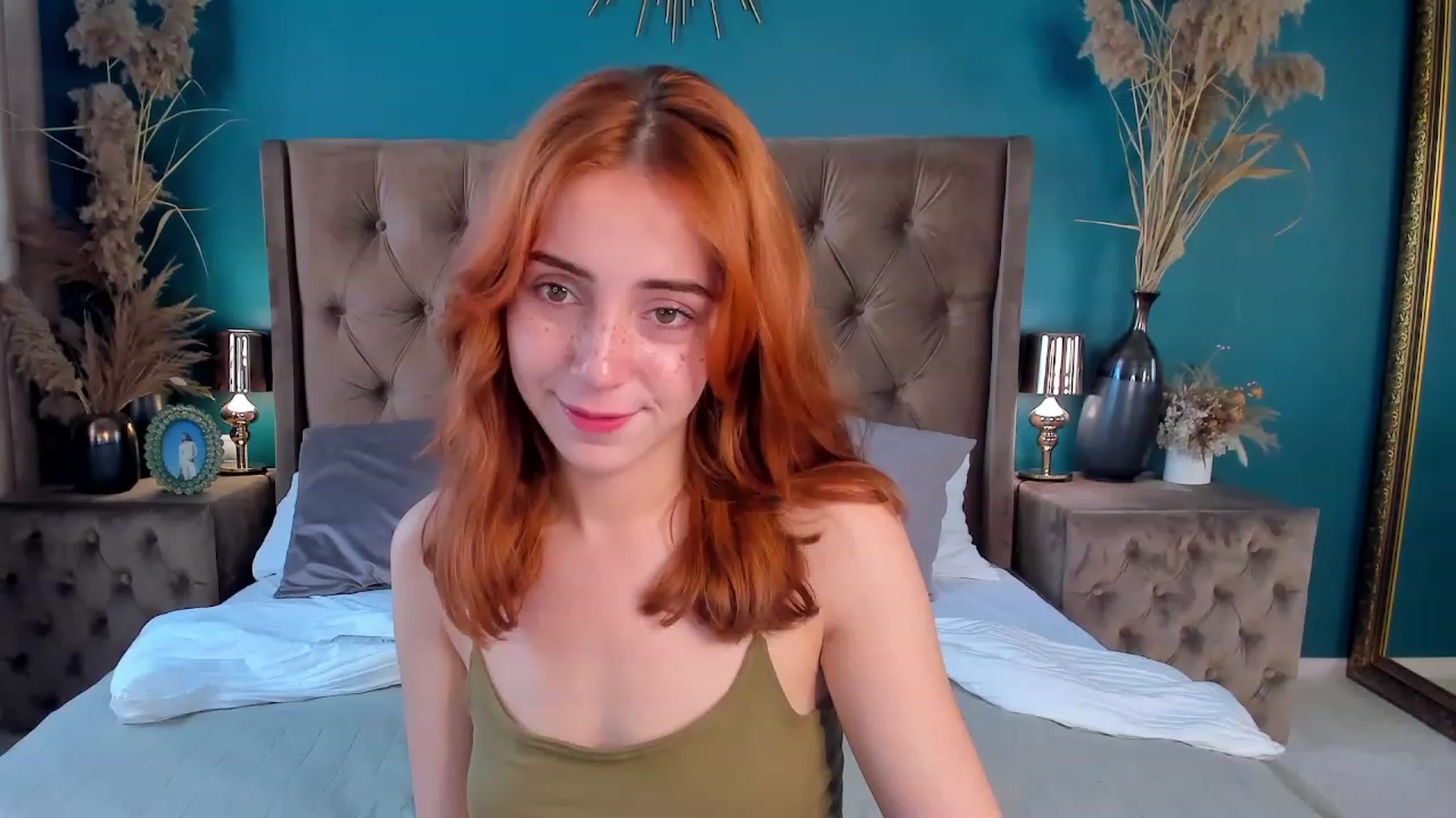 Gallery image thumbnail from ElsaYoung's myfreecams stream on, 07/04/2023, 14:15 image 12 of 20