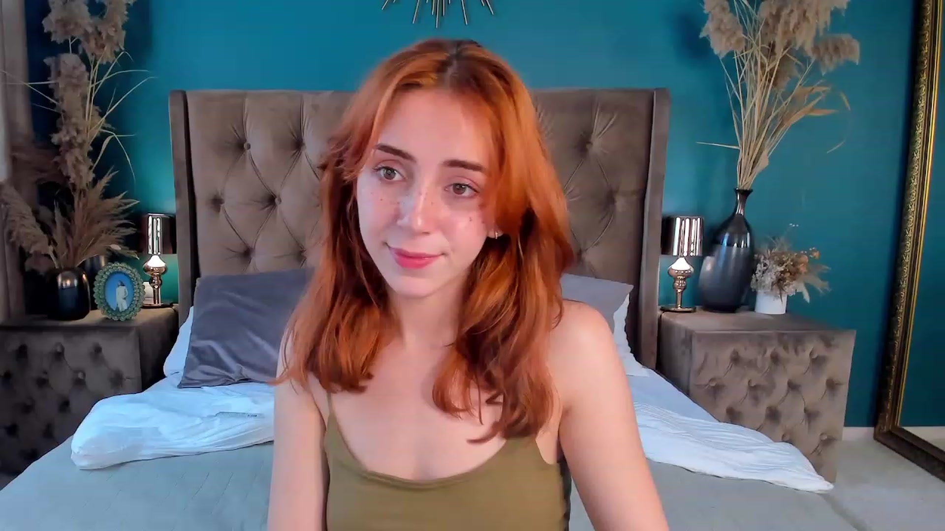 Gallery image thumbnail from ElsaYoung's myfreecams stream on, 07/04/2023, 14:15 image 17 of 20