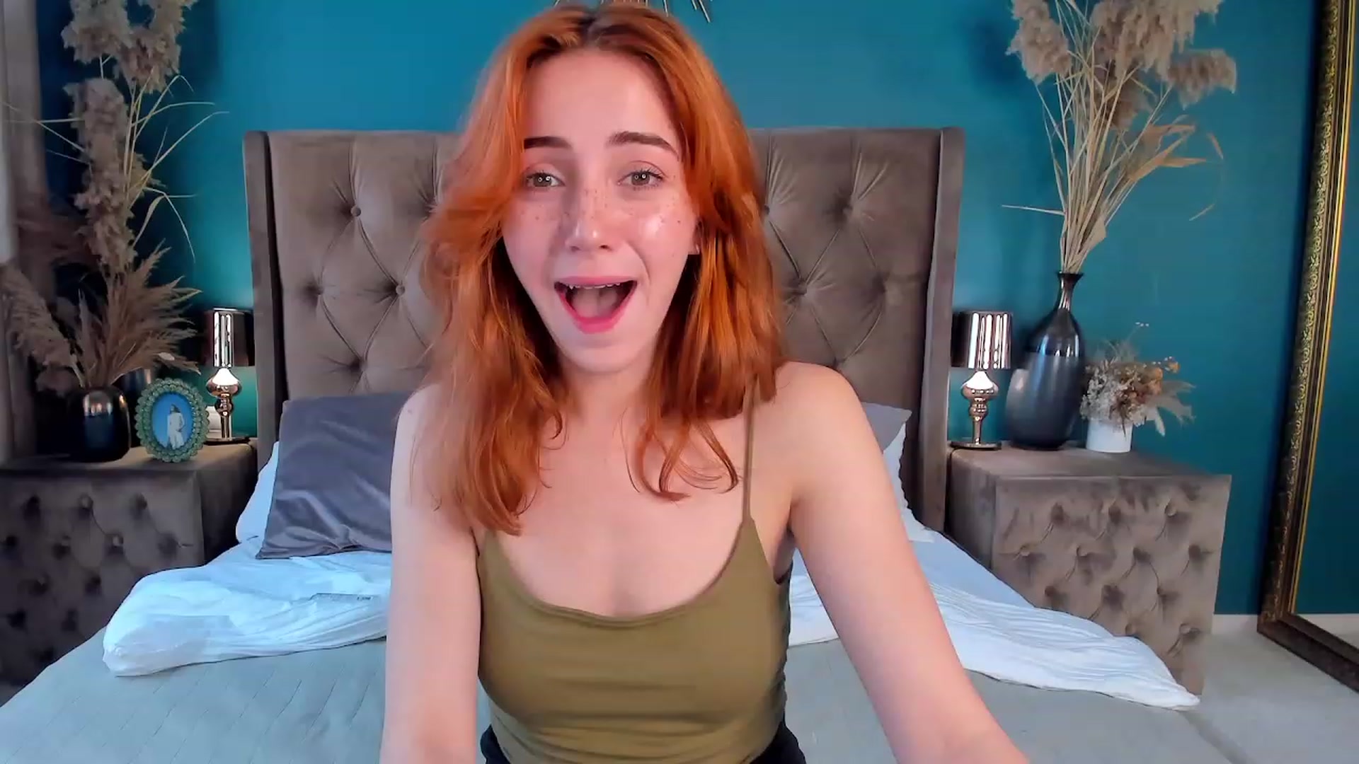 Gallery image thumbnail from ElsaYoung's myfreecams stream on, 07/04/2023, 14:15 image 2 of 20
