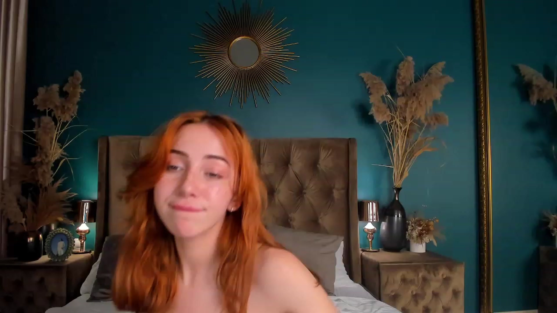 Gallery image thumbnail from ElsaYoung's myfreecams stream on, 07/04/2023, 18:40 image 3 of 20