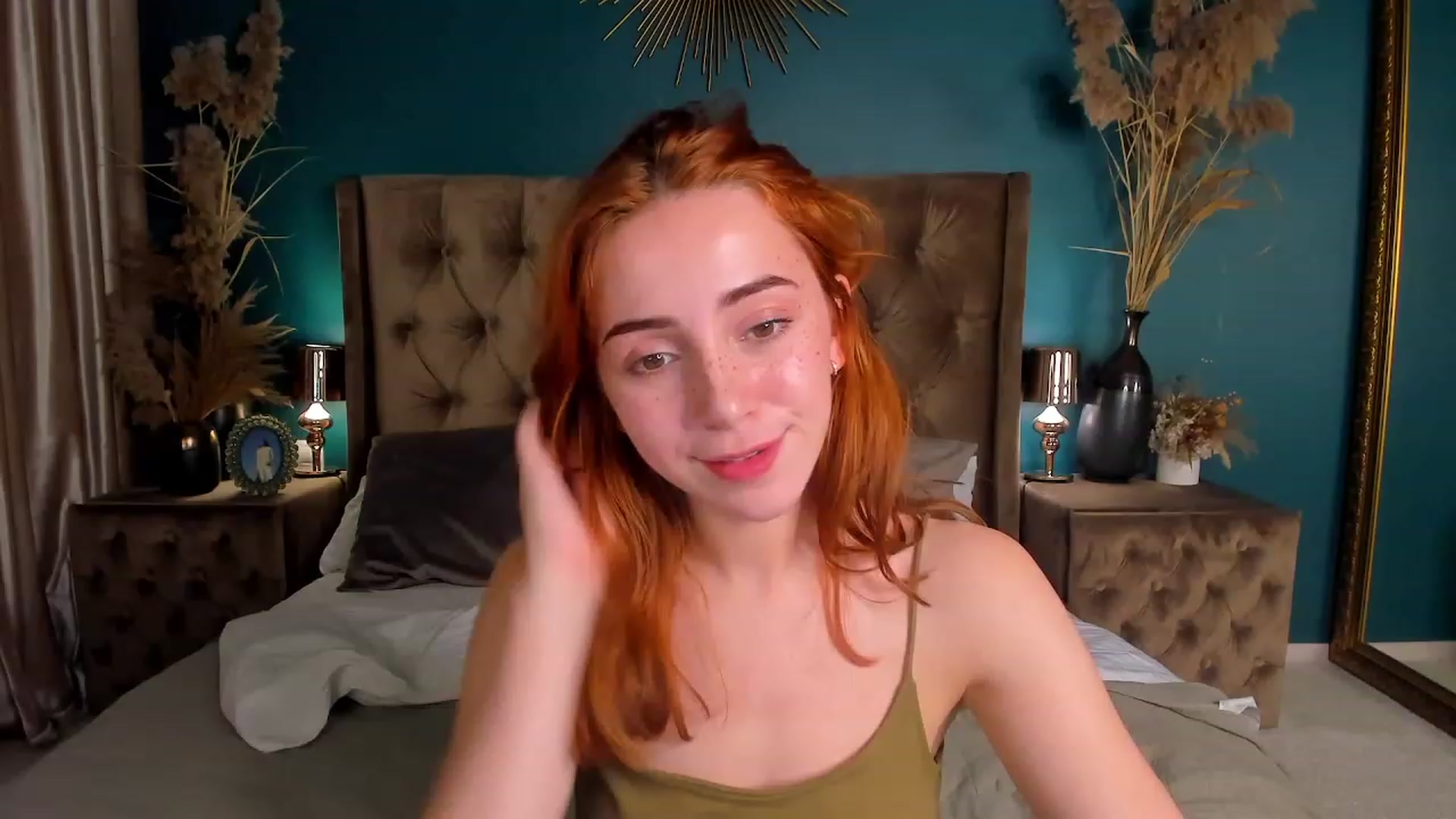 Gallery image thumbnail from ElsaYoung's myfreecams stream on, 07/04/2023, 19:39 image 2 of 20