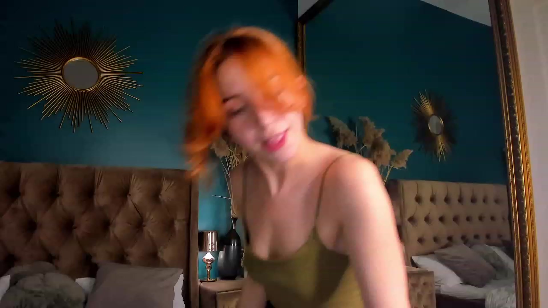 Gallery image thumbnail from ElsaYoung's myfreecams stream on, 07/04/2023, 19:39 image 11 of 20