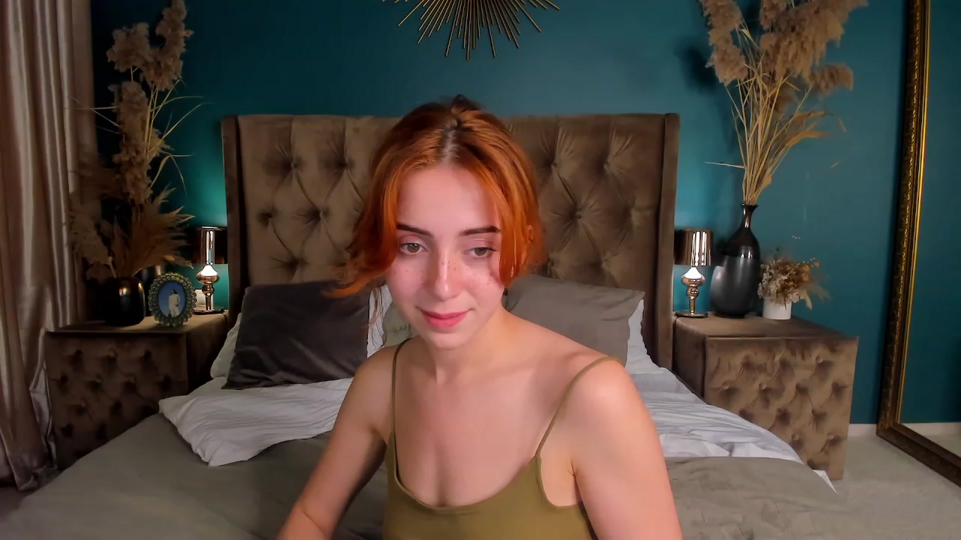 Gallery image thumbnail from ElsaYoung's myfreecams stream on, 07/04/2023, 19:39 image 9 of 20