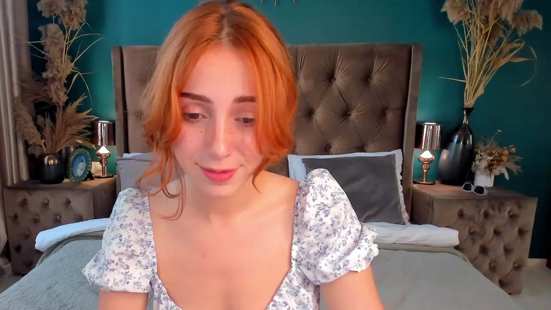 Gallery image thumbnail from ElsaYoung's myfreecams stream on, 07/06/2023, 13:18 image 11 of 20