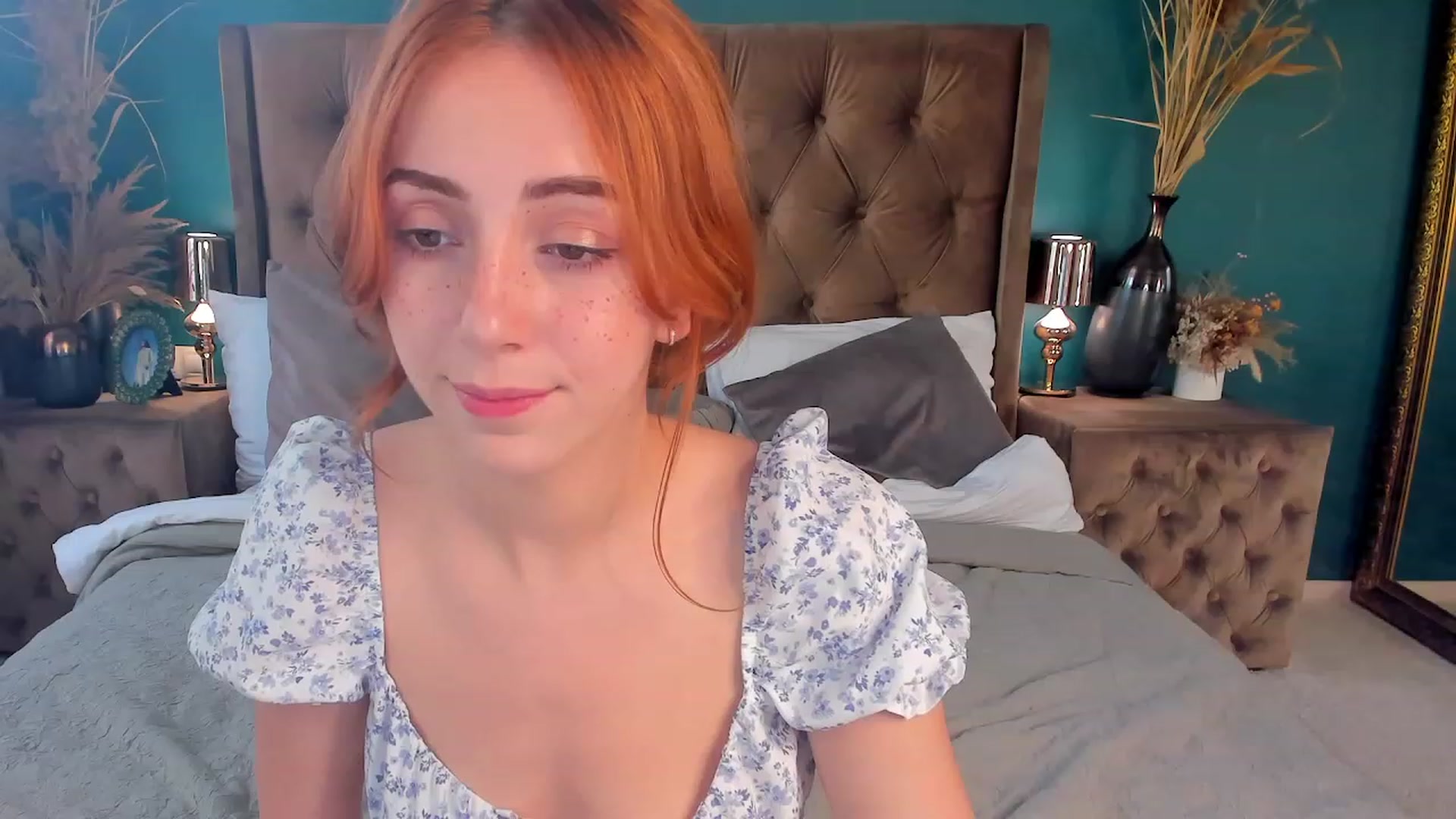 Gallery image thumbnail from ElsaYoung's myfreecams stream on, 07/06/2023, 15:37 image 19 of 20